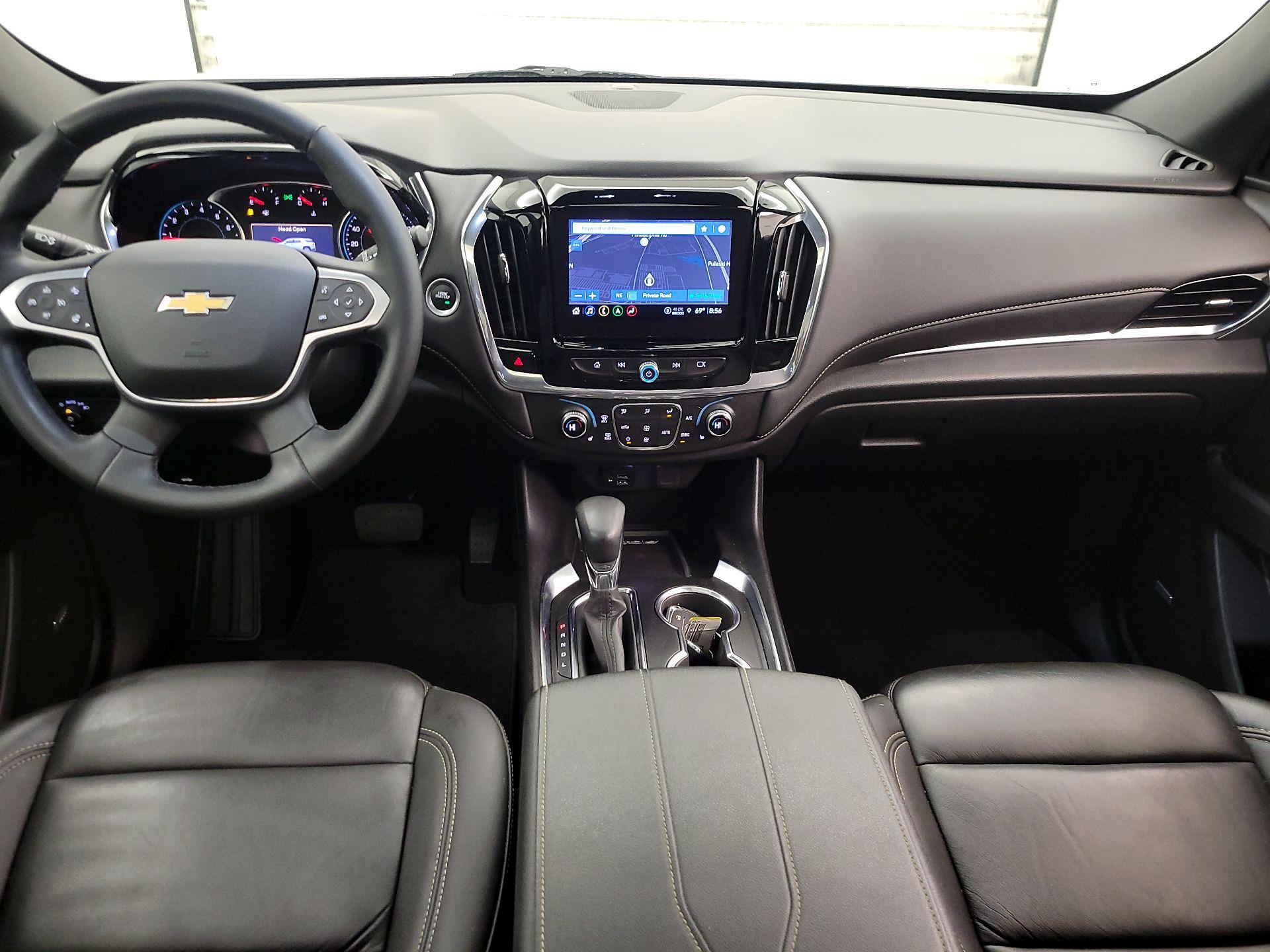 Thumbnail: 2023 Chevrolet Traverse - 9