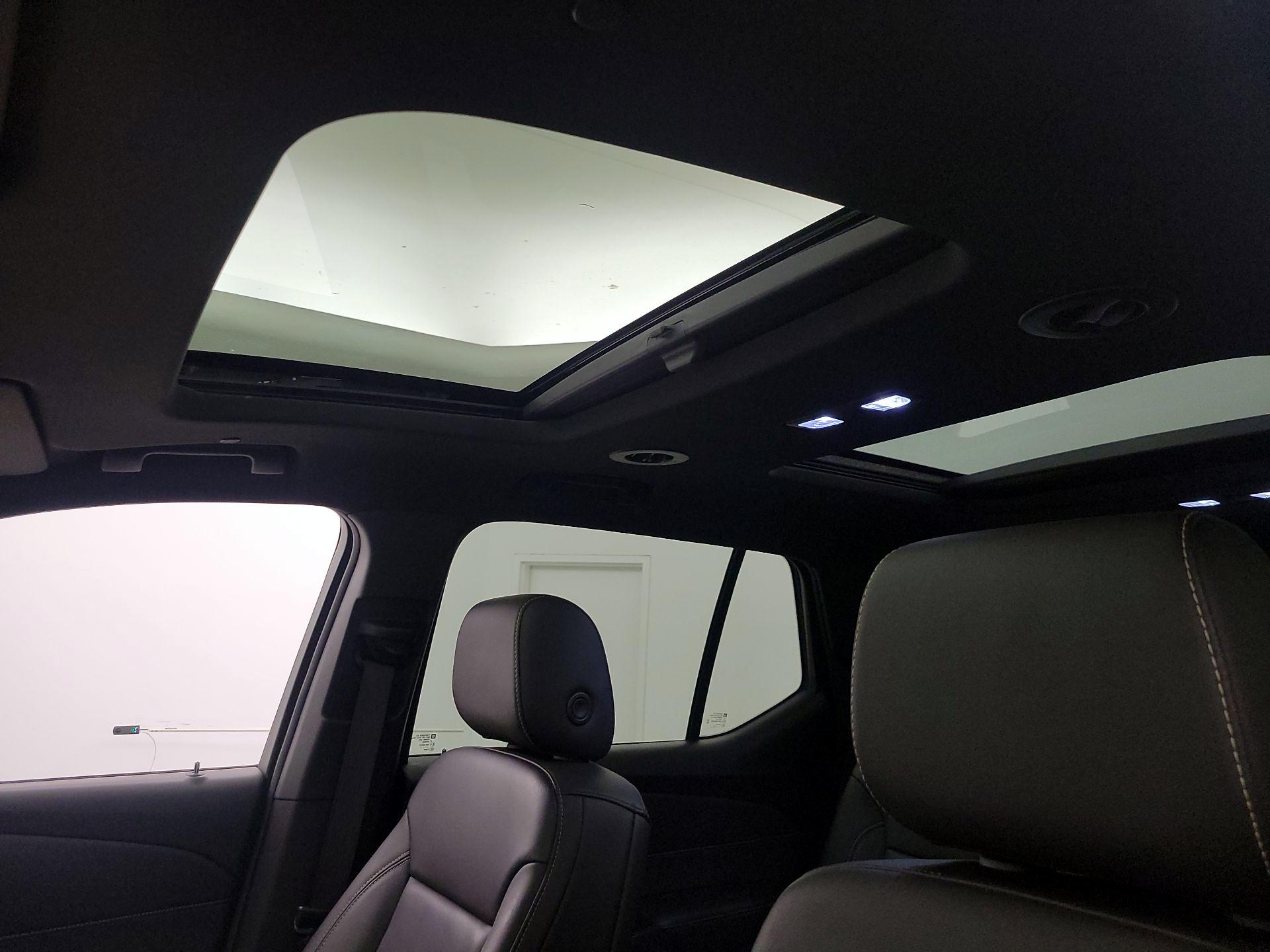 Thumbnail: 2023 Chevrolet Traverse - 20