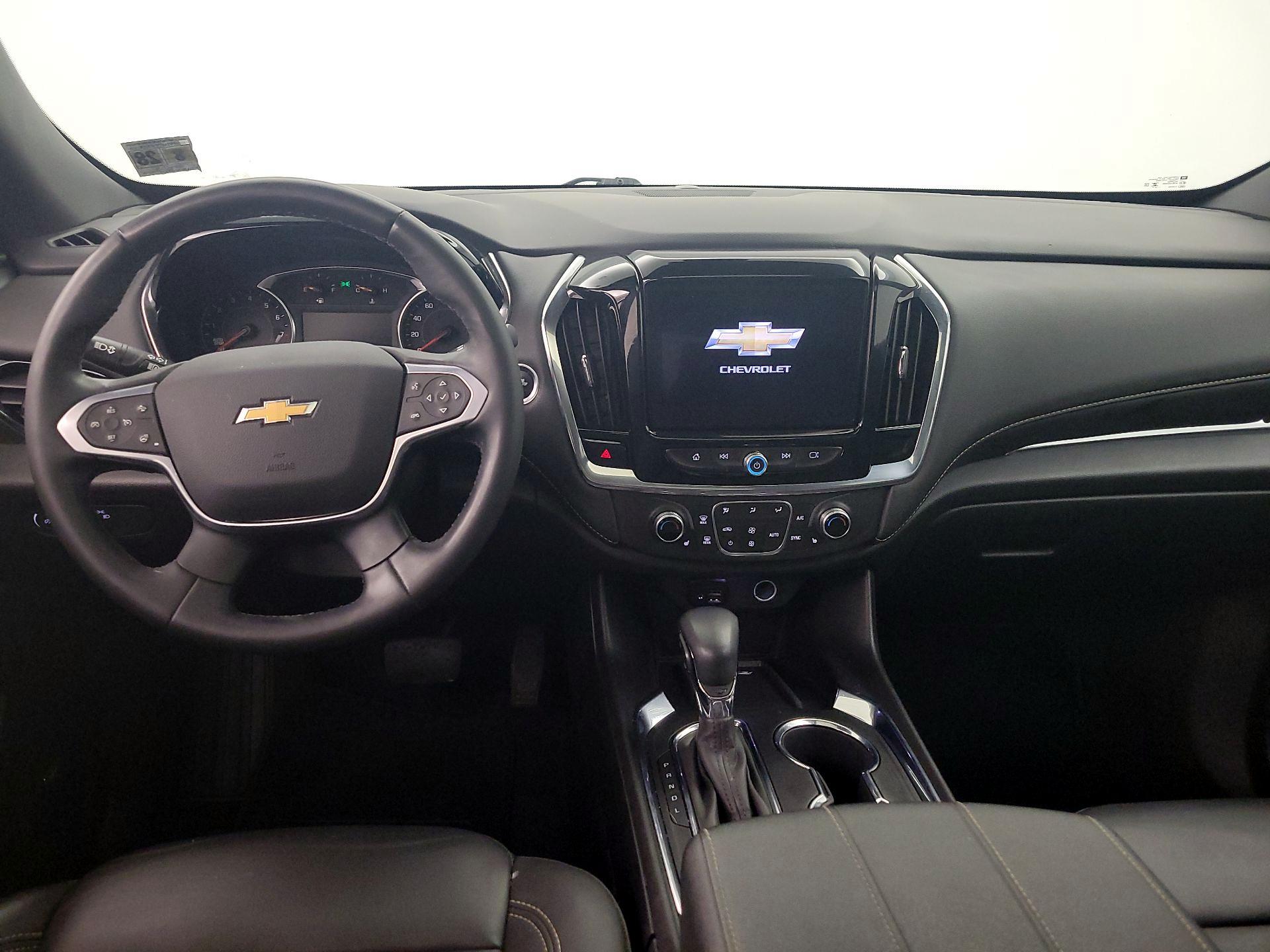 Thumbnail: 2023 Chevrolet Traverse - 9