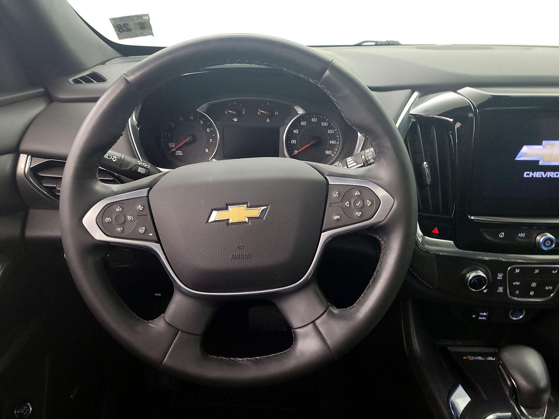 Thumbnail: 2023 Chevrolet Traverse - 10