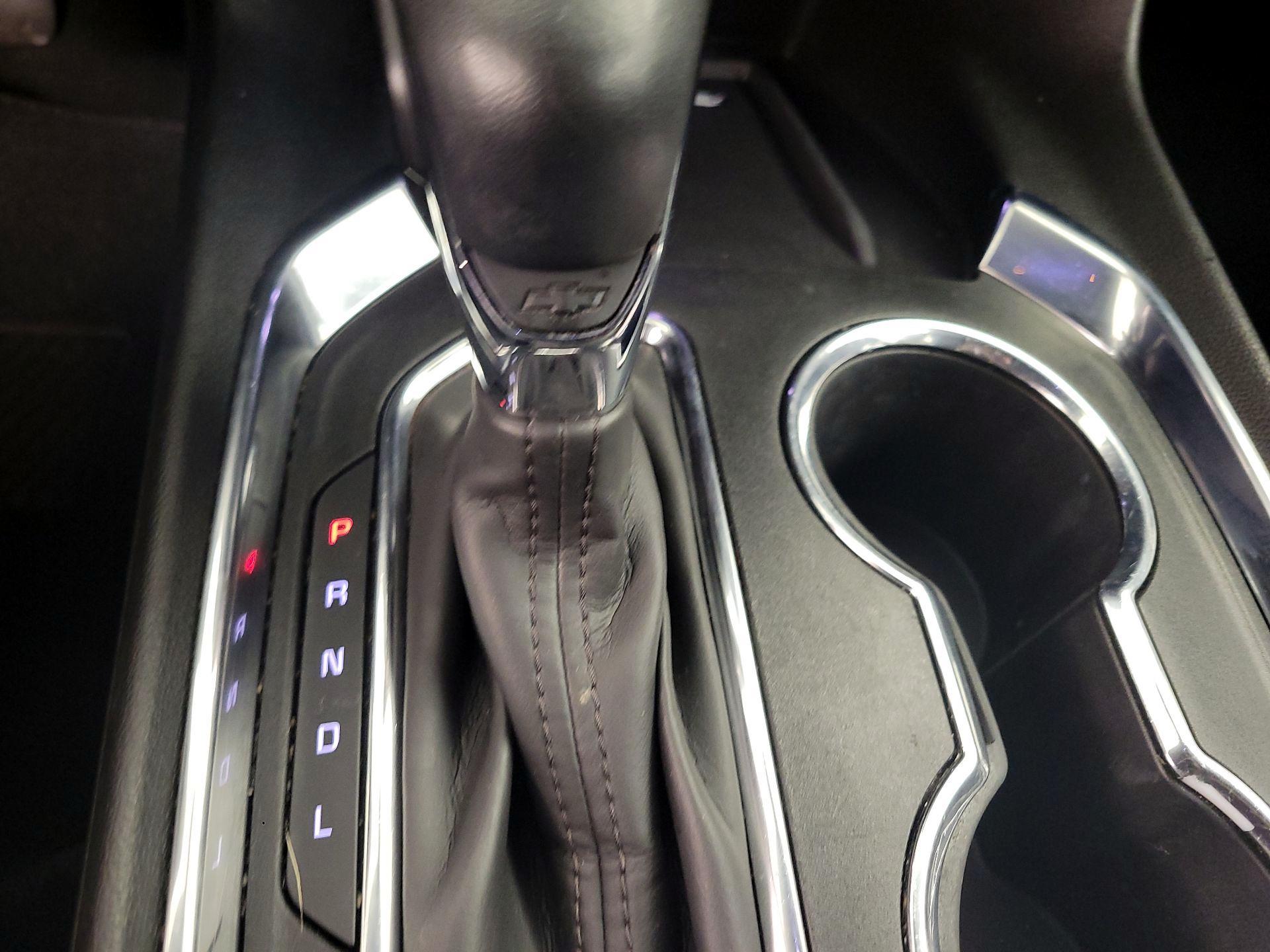 Thumbnail: 2023 Chevrolet Traverse - 18