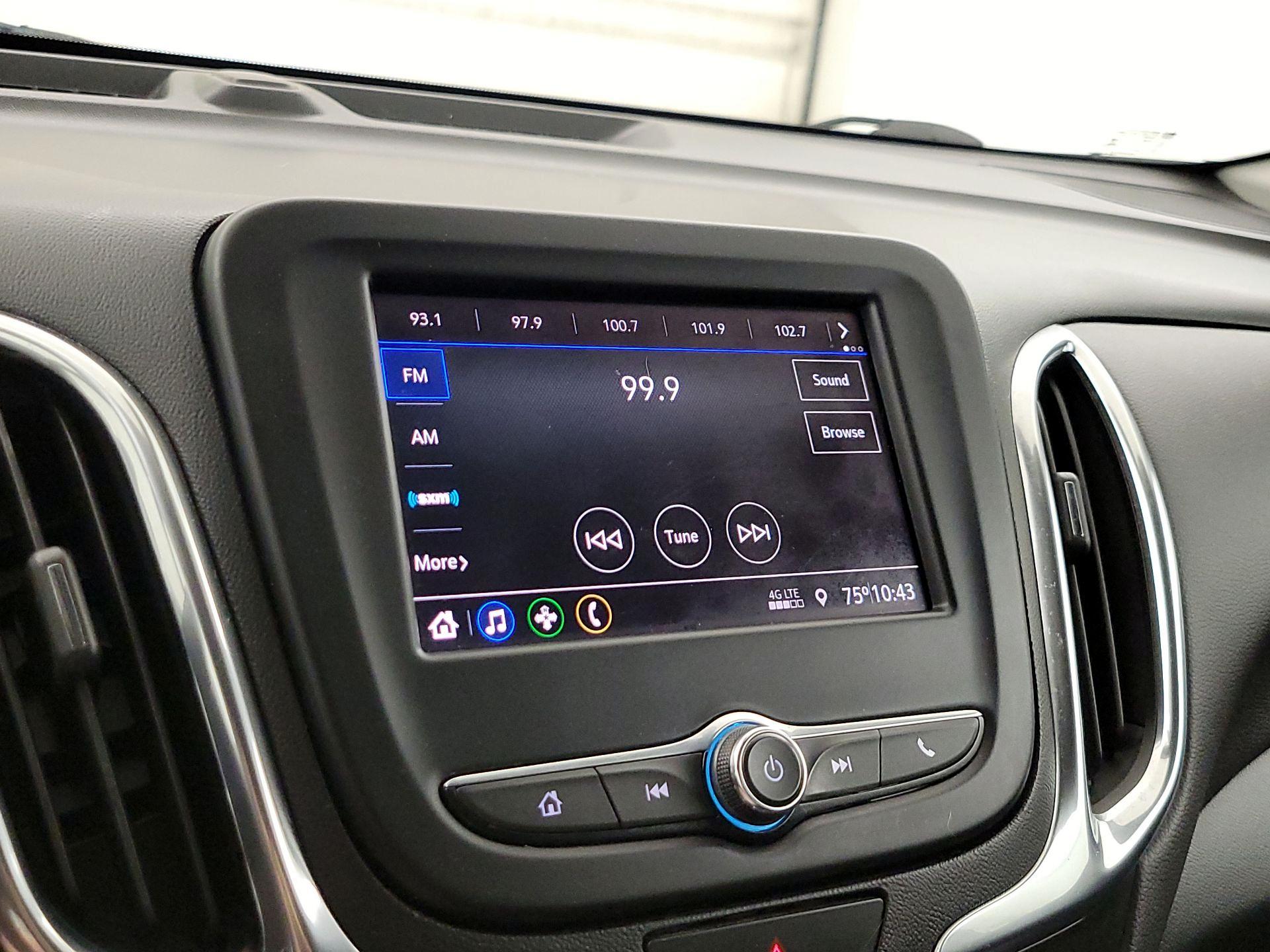 Thumbnail: 2021 Chevrolet Equinox - 15