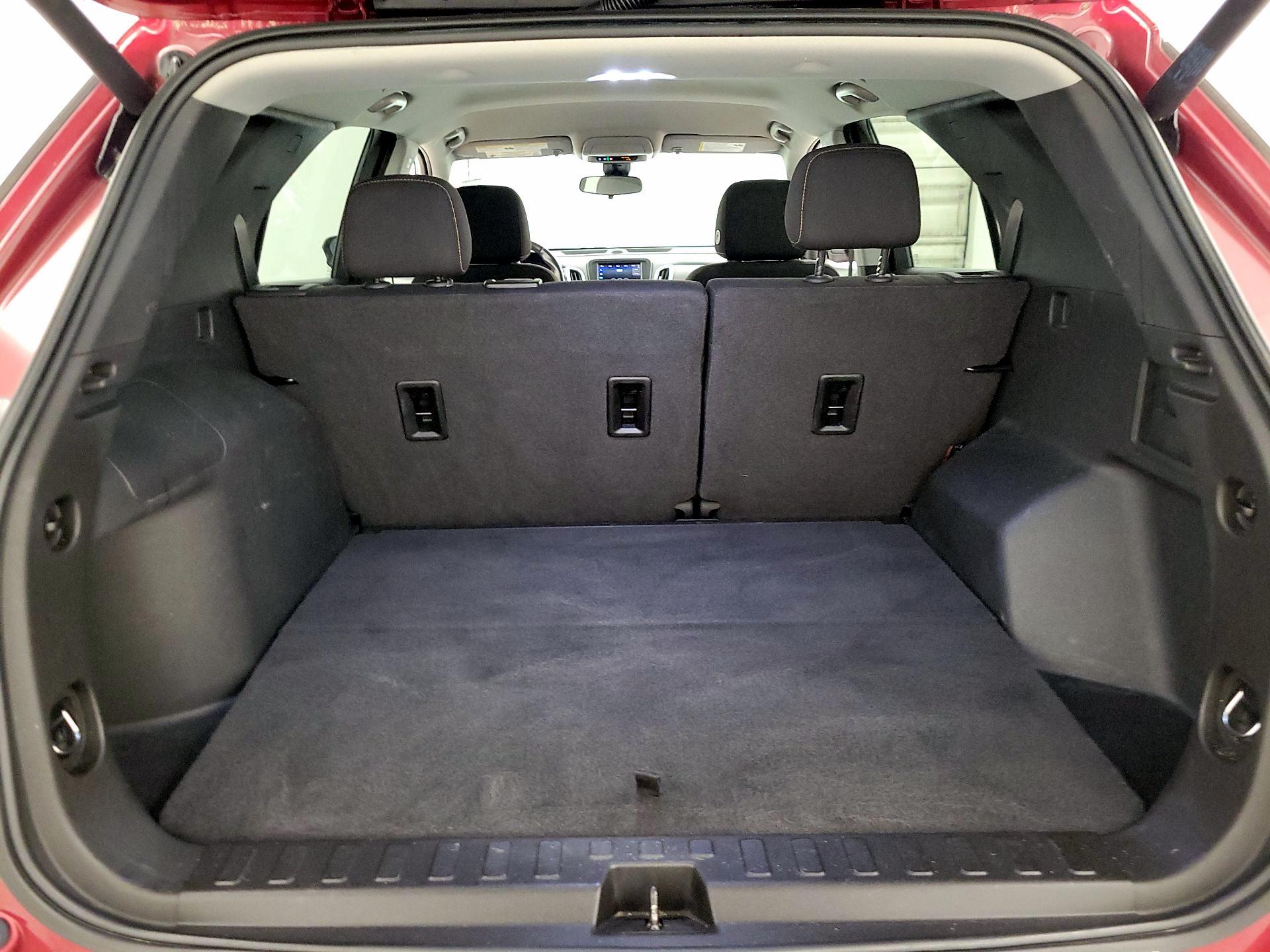 Thumbnail: 2021 Chevrolet Equinox - 20