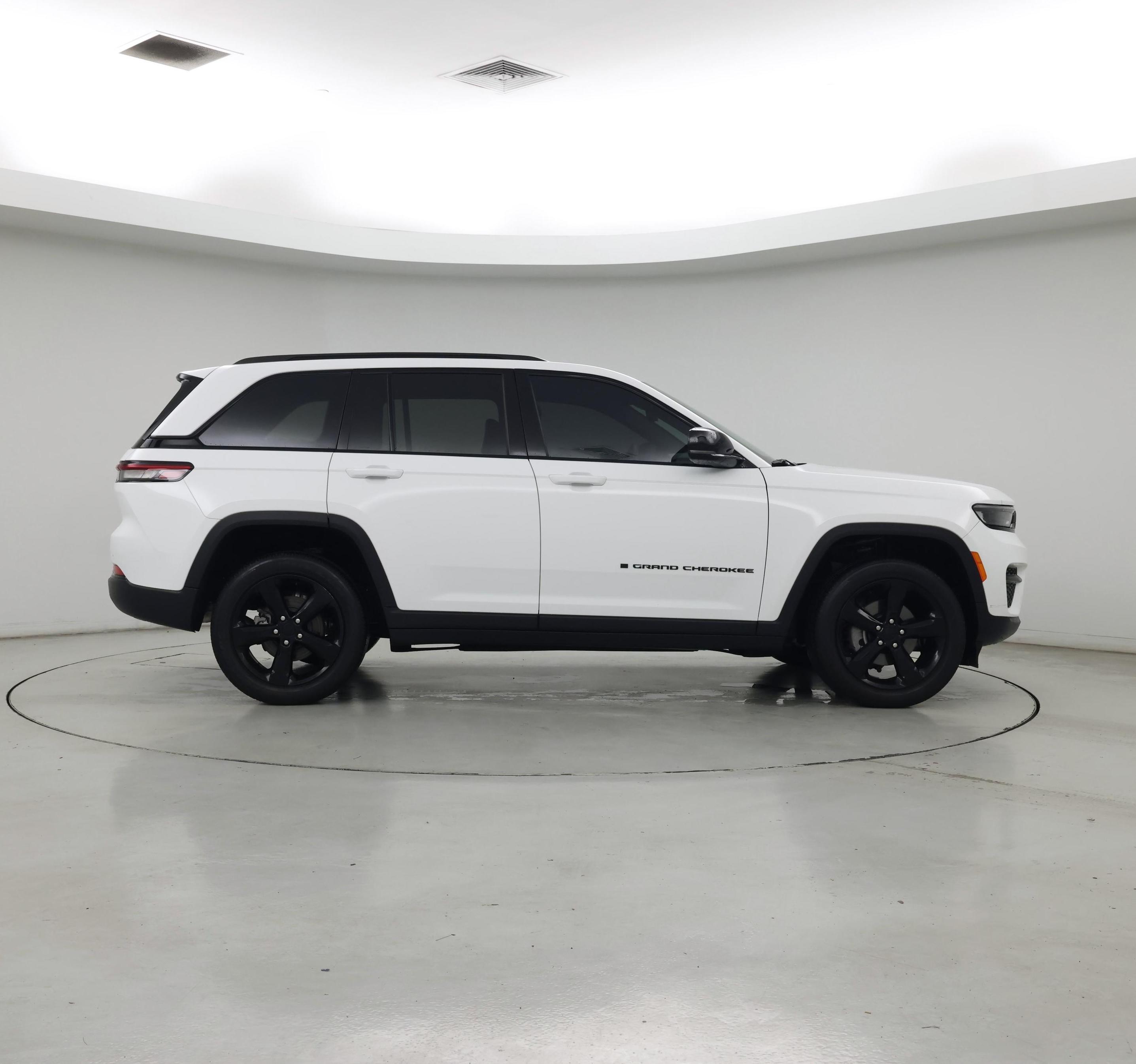 Thumbnail: 2024 Jeep Grand Cherokee - 7