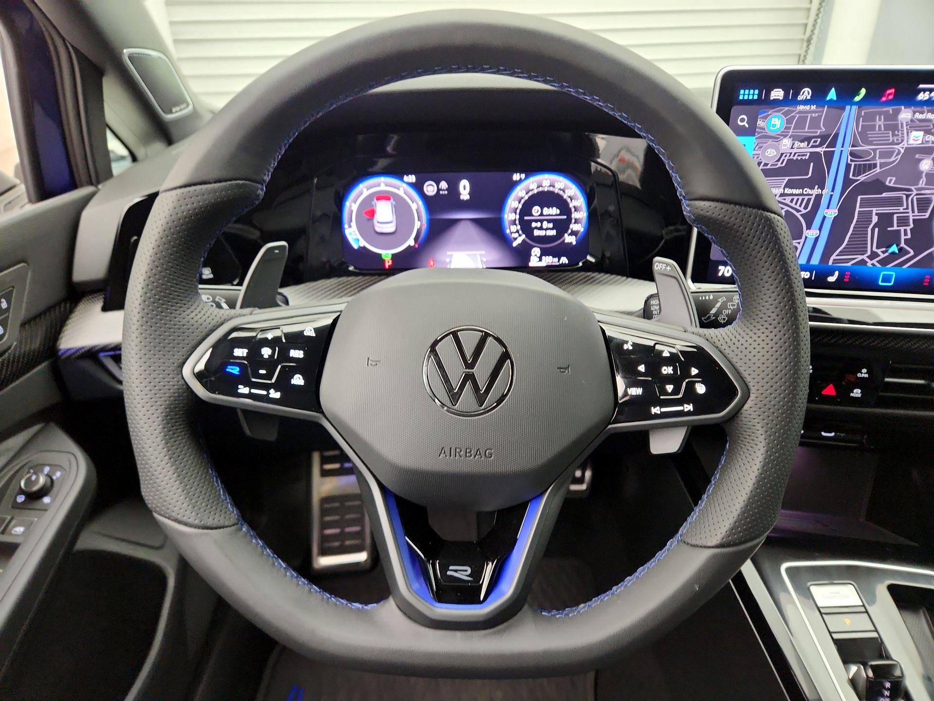 Thumbnail: 2025 Volkswagen Golf - 10