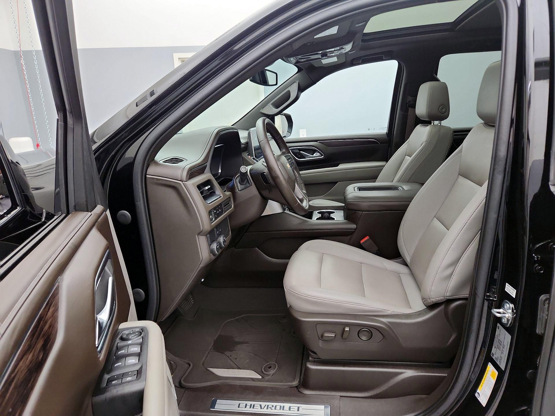 Thumbnail: 2023 Chevrolet Tahoe - 11