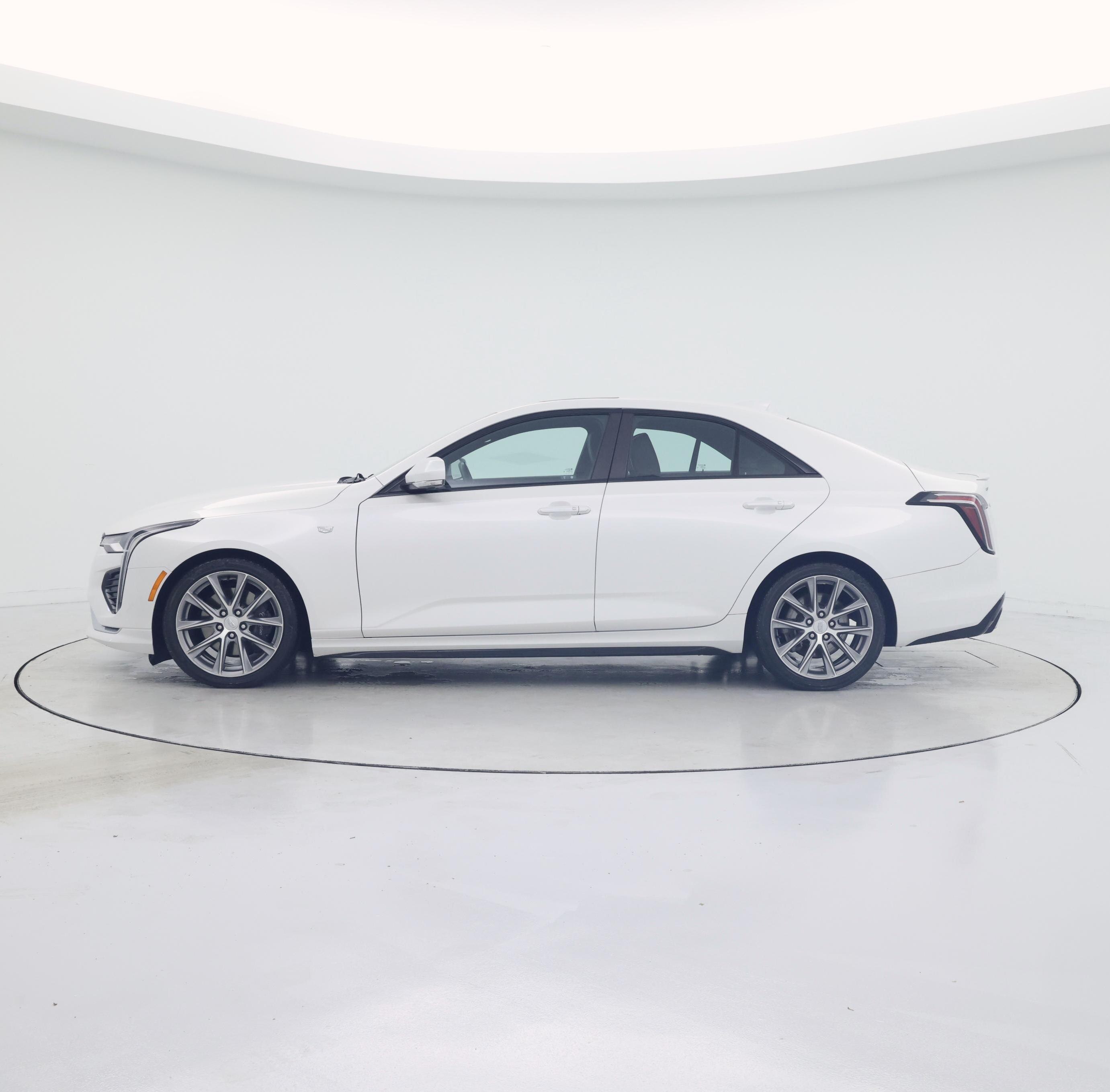 Thumbnail: 2020 Cadillac CT4 - 3
