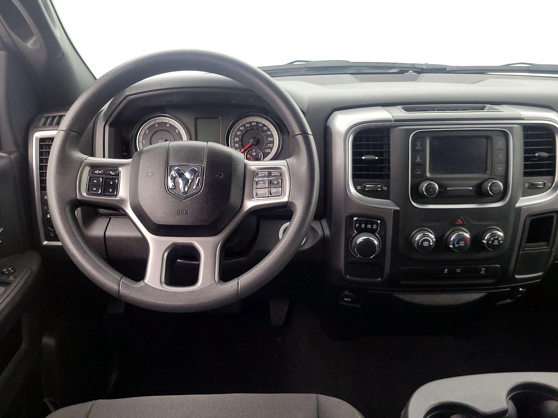 Thumbnail: 2024 RAM 1500 Classic - 10