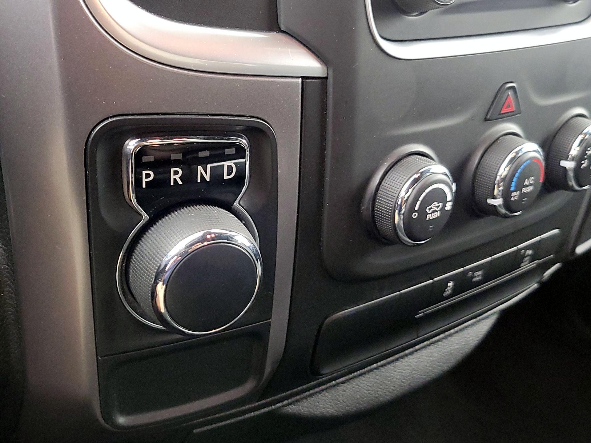 Thumbnail: 2024 RAM 1500 Classic - 17