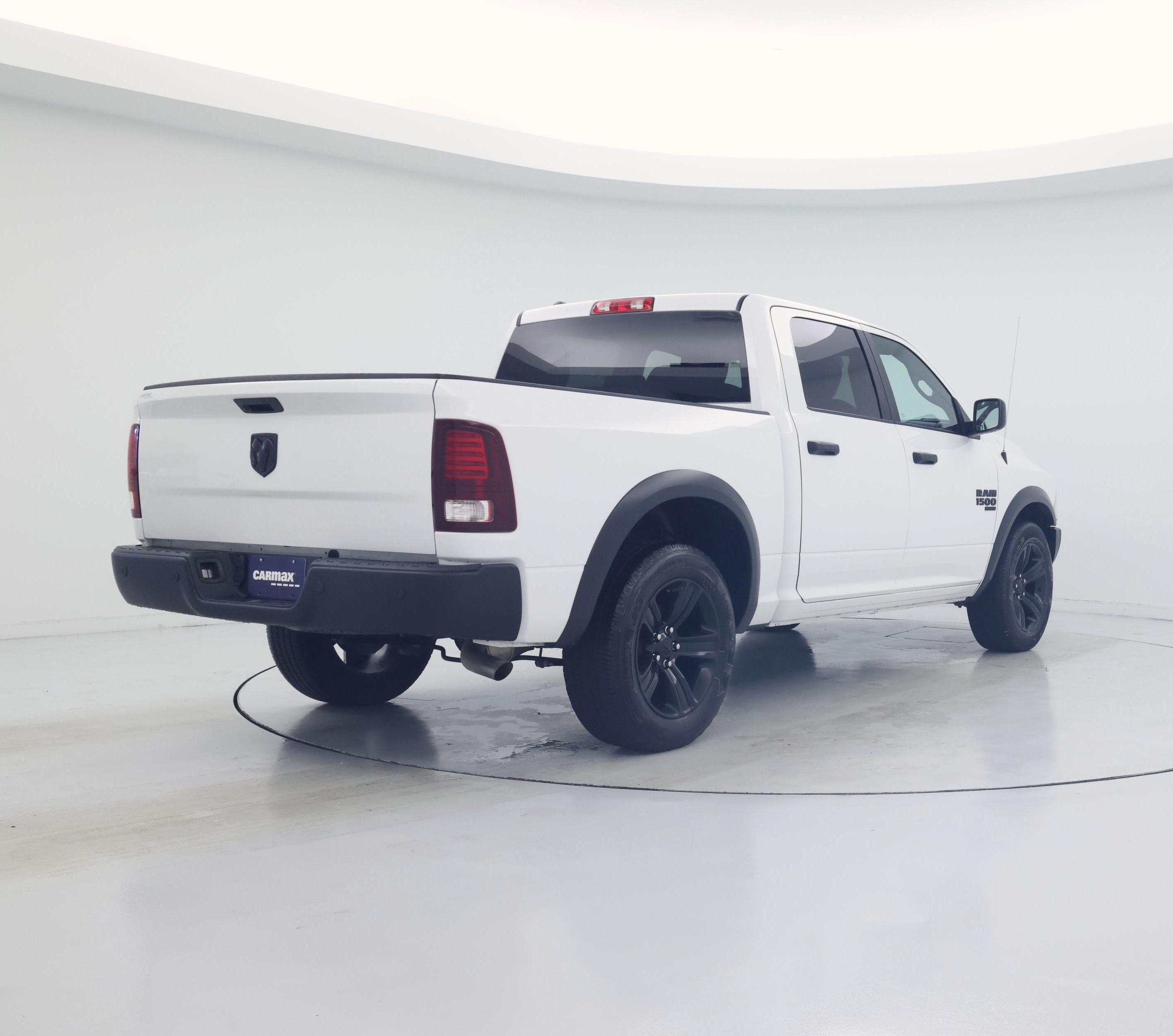 Thumbnail: 2024 RAM 1500 Classic - 8