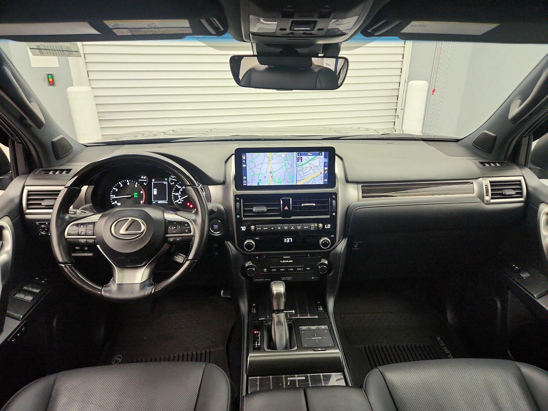 Thumbnail: 2022 Lexus GX - 9