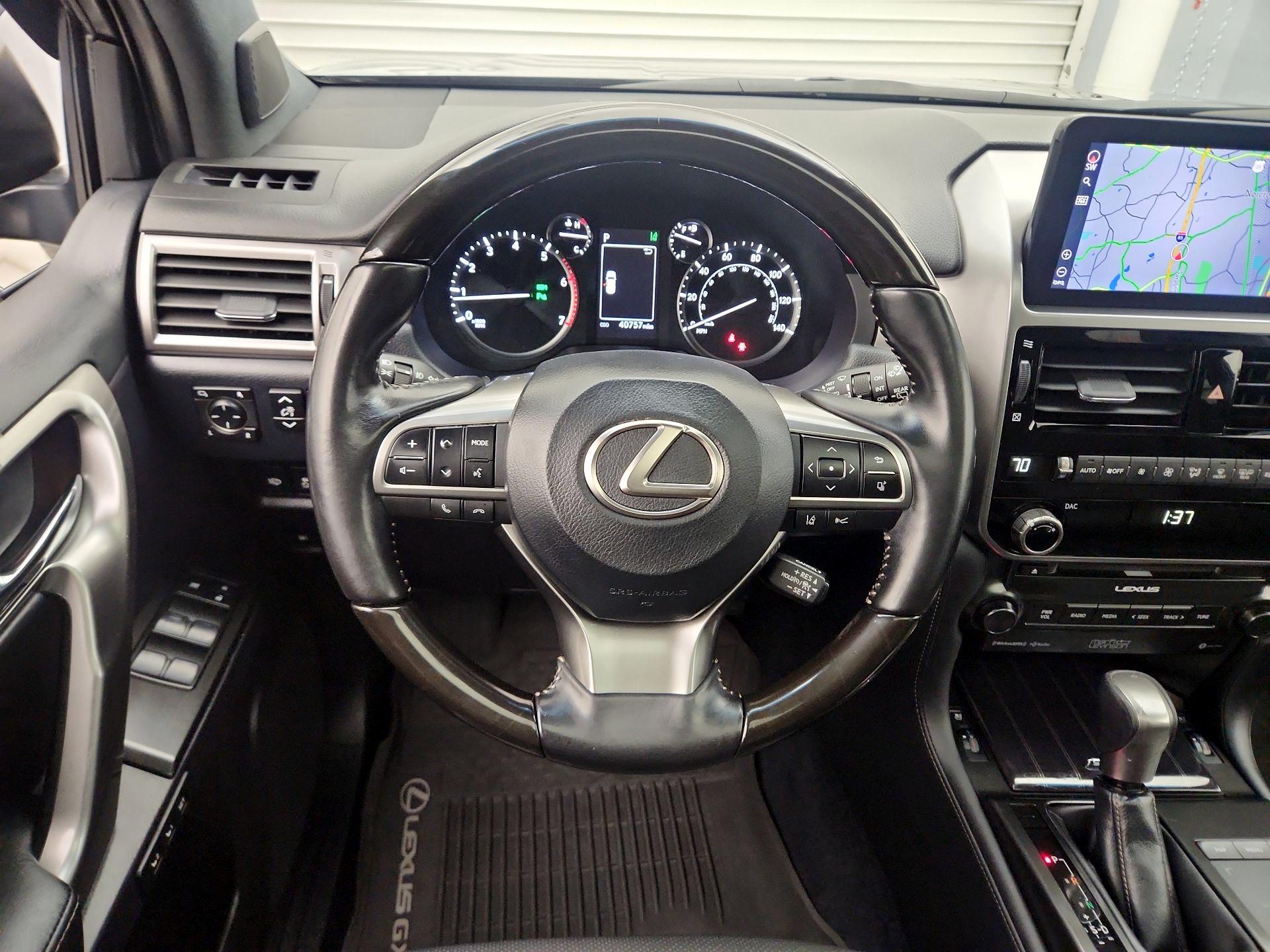 Thumbnail: 2022 Lexus GX - 10