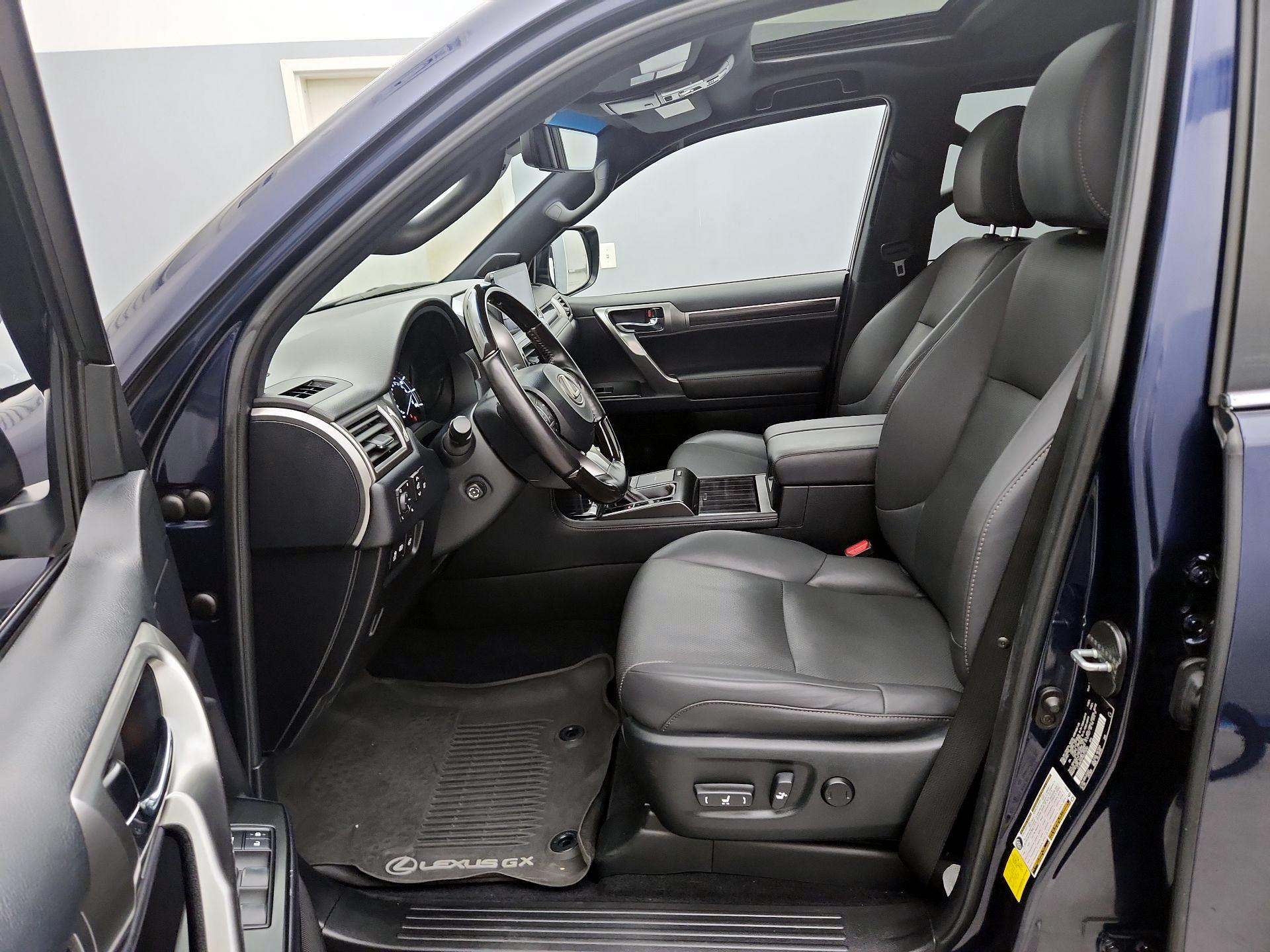 Thumbnail: 2022 Lexus GX - 11