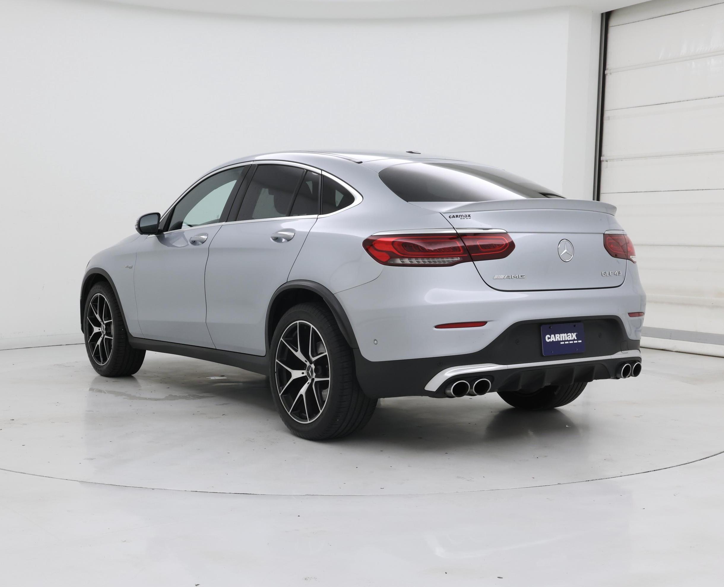 Thumbnail: 2023 Mercedes-Benz GLC - 2