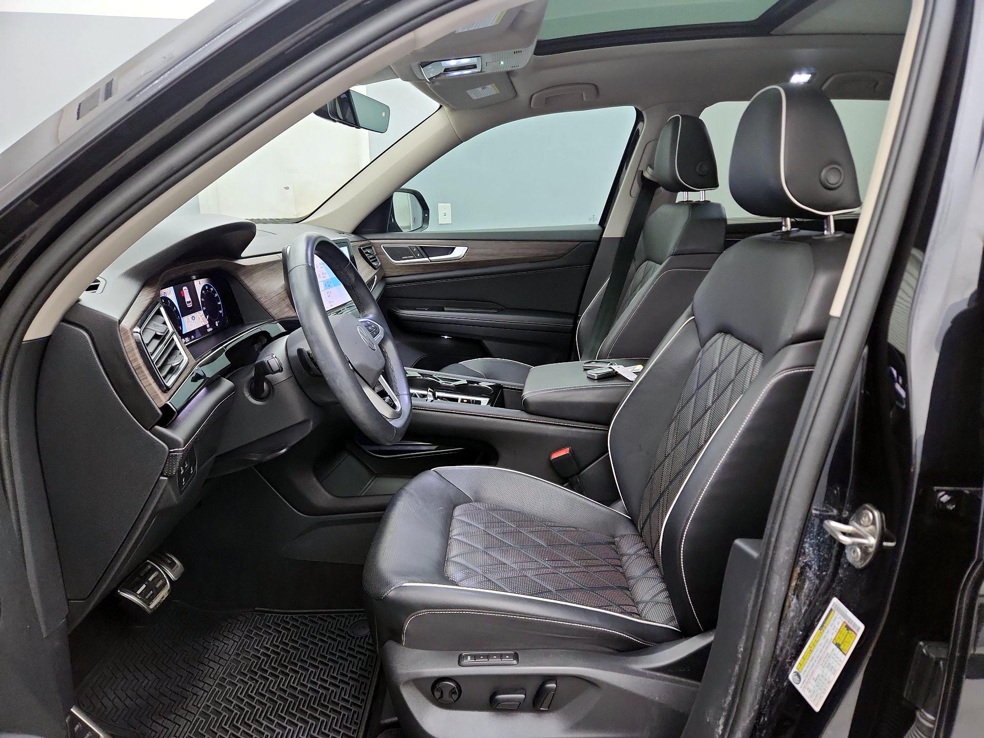 Thumbnail: 2024 Volkswagen Atlas - 11
