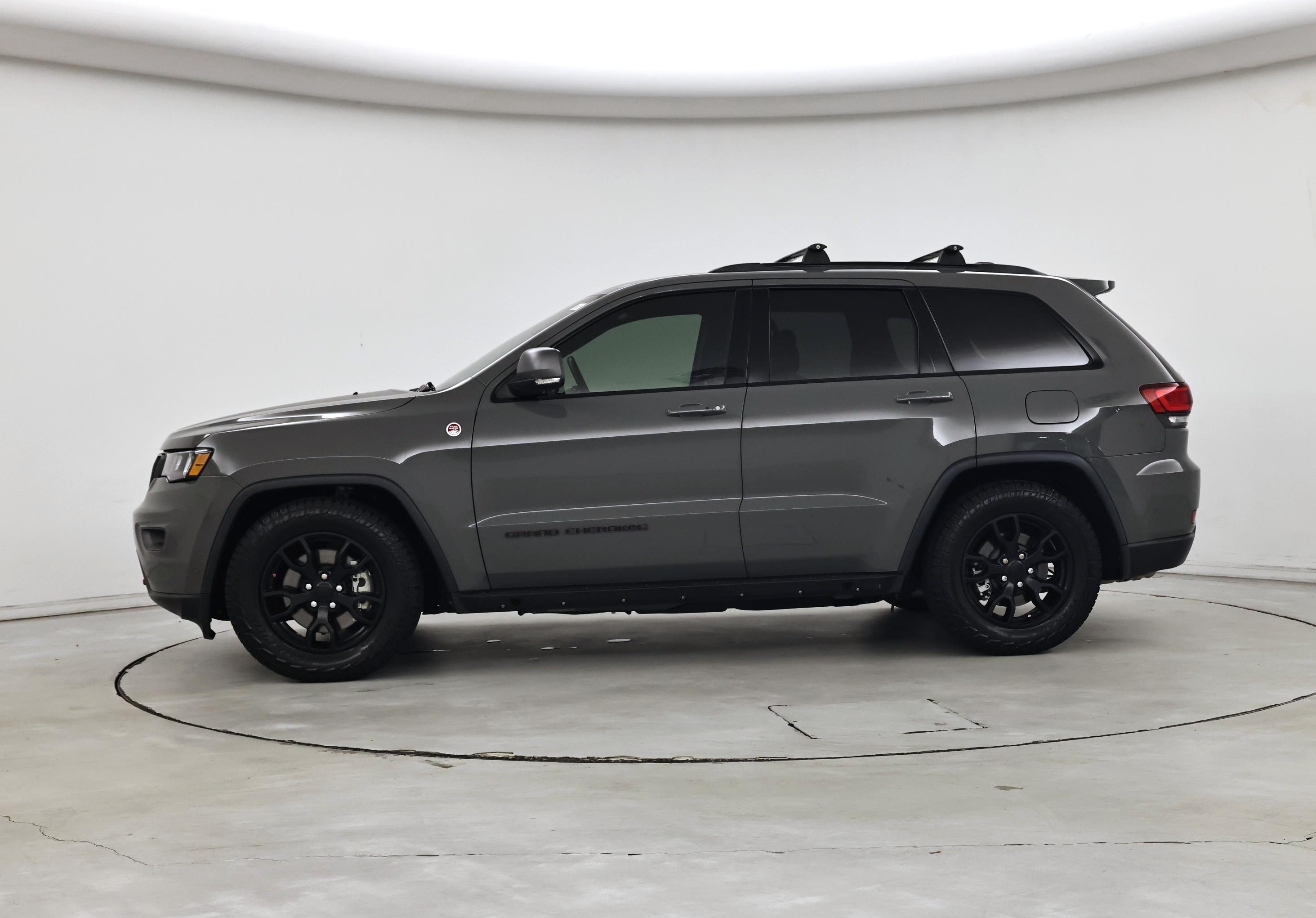 Thumbnail: 2021 Jeep Grand Cherokee - 3