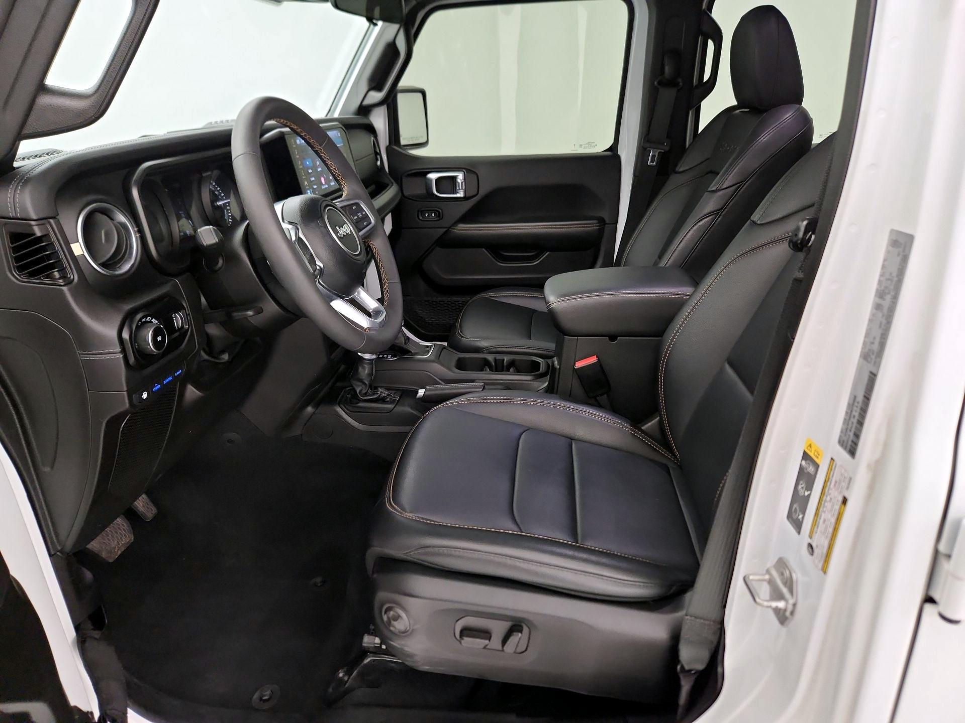 Thumbnail: 2024 Jeep Wrangler - 11