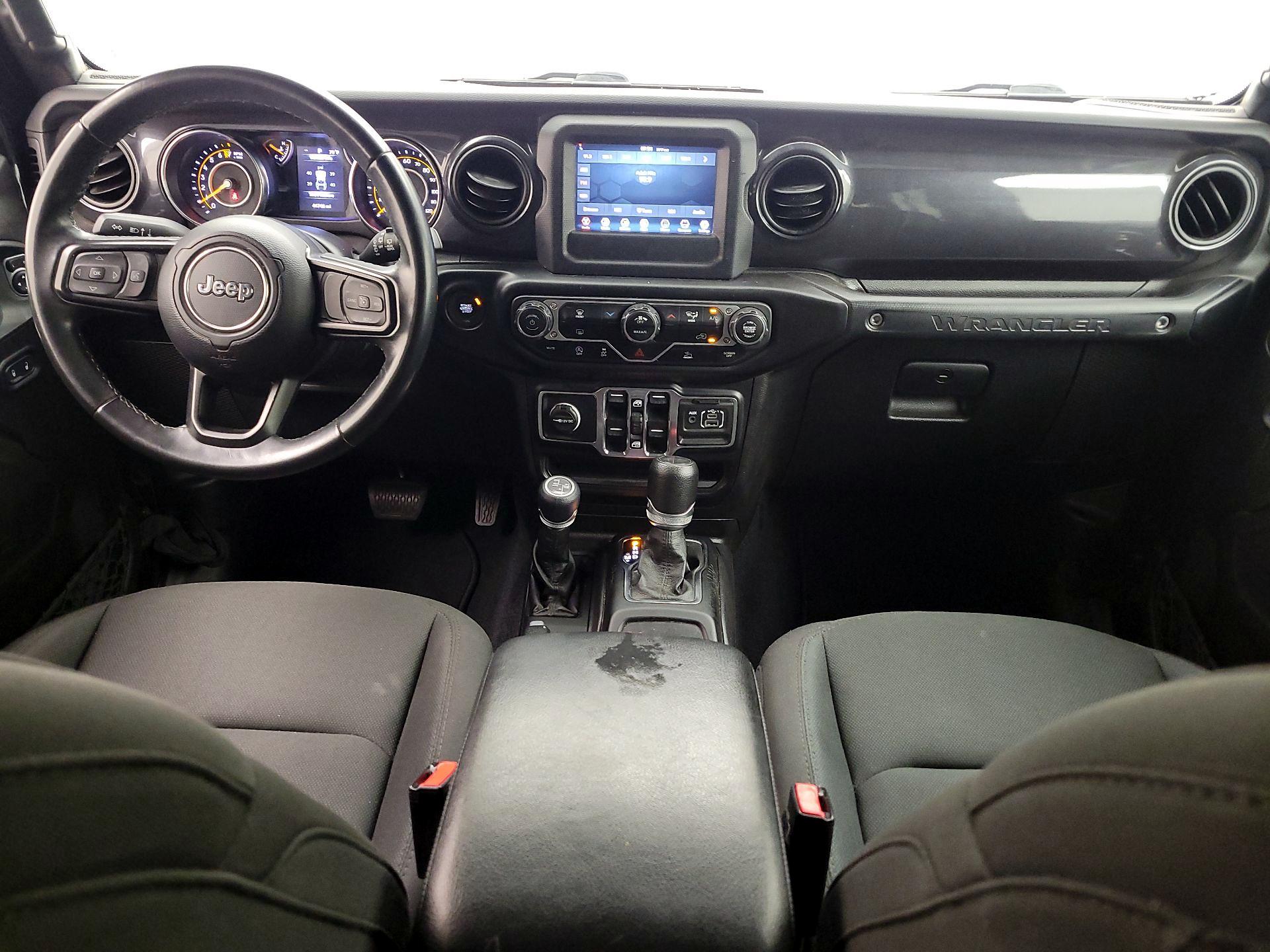Thumbnail: 2022 Jeep Wrangler - 9