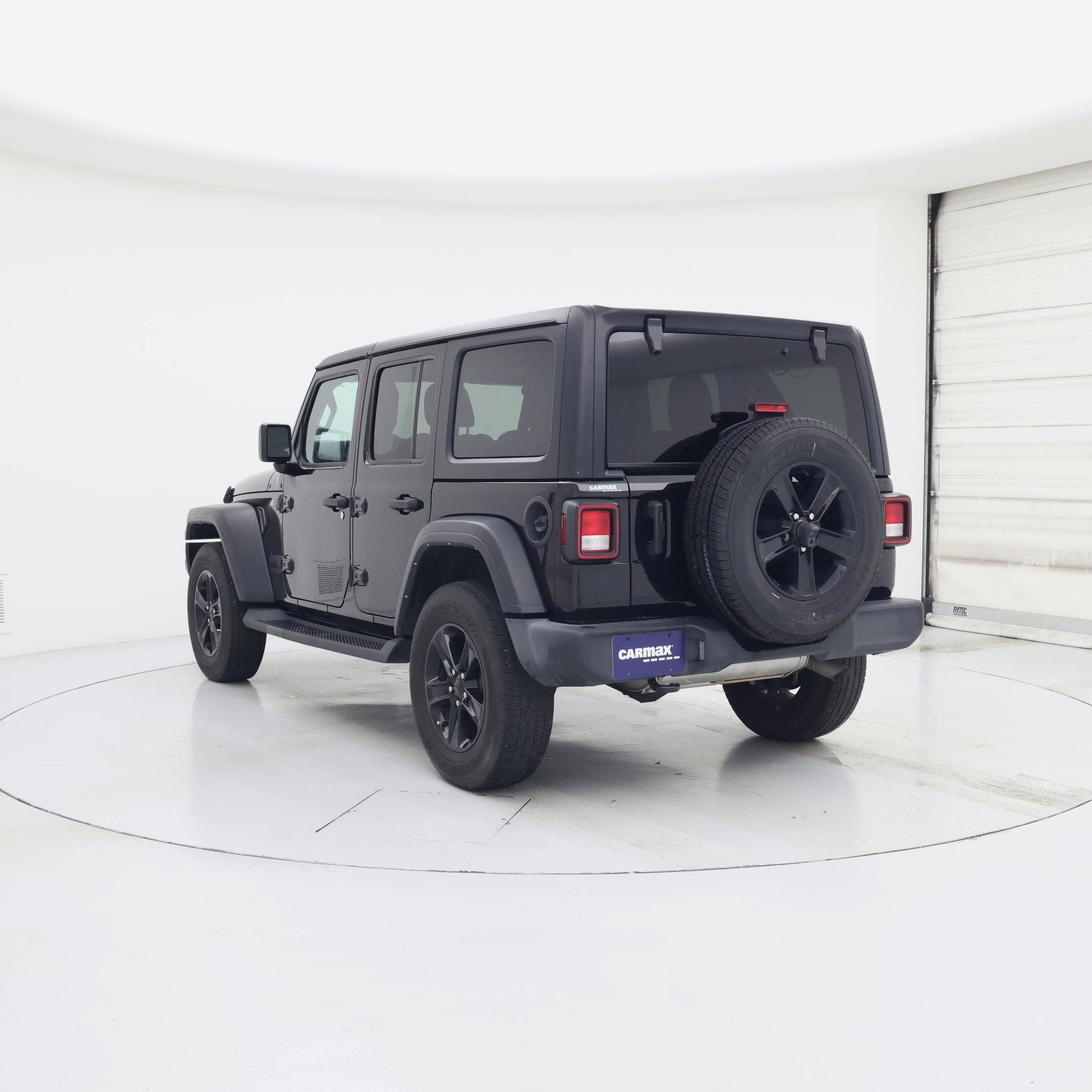 Thumbnail: 2022 Jeep Wrangler - 2