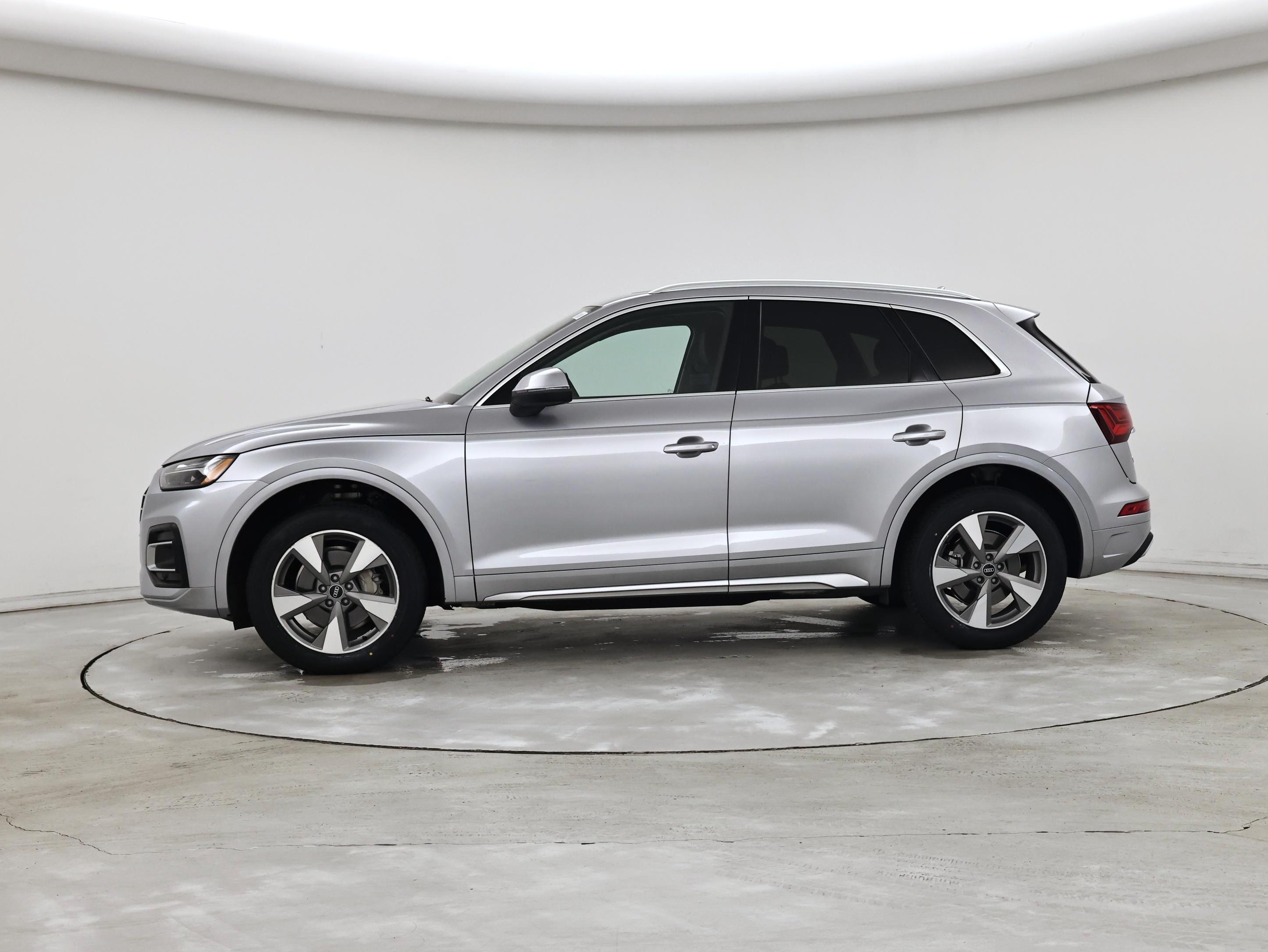 Thumbnail: 2023 Audi Q5 - 3