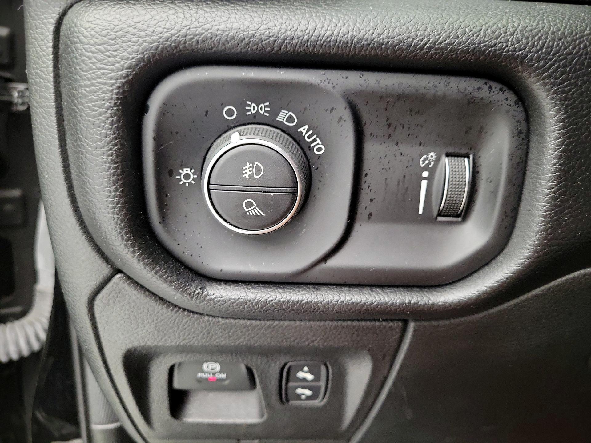 Thumbnail: 2022 RAM 1500 - 13