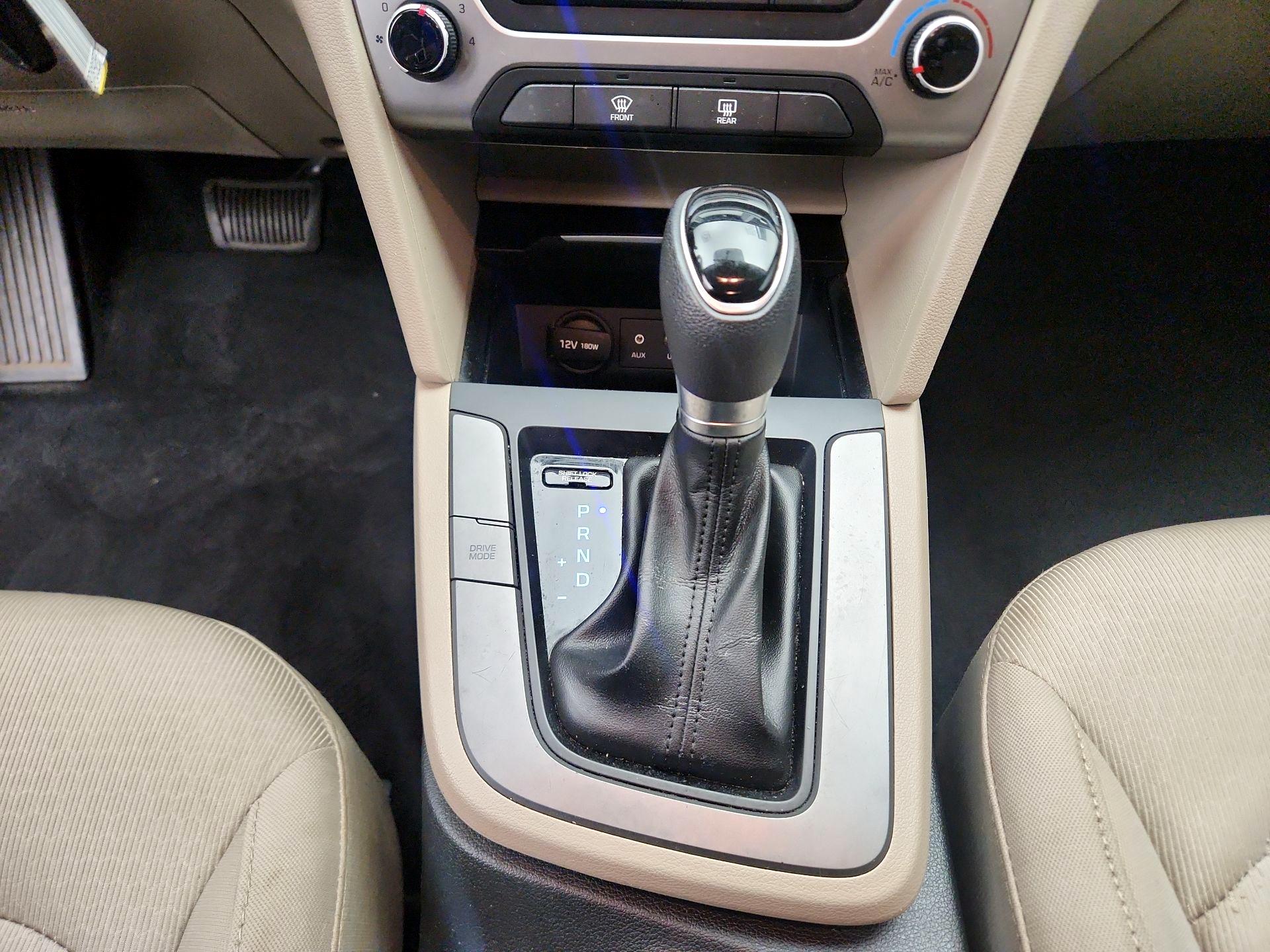Thumbnail: 2017 Hyundai Elantra - 17