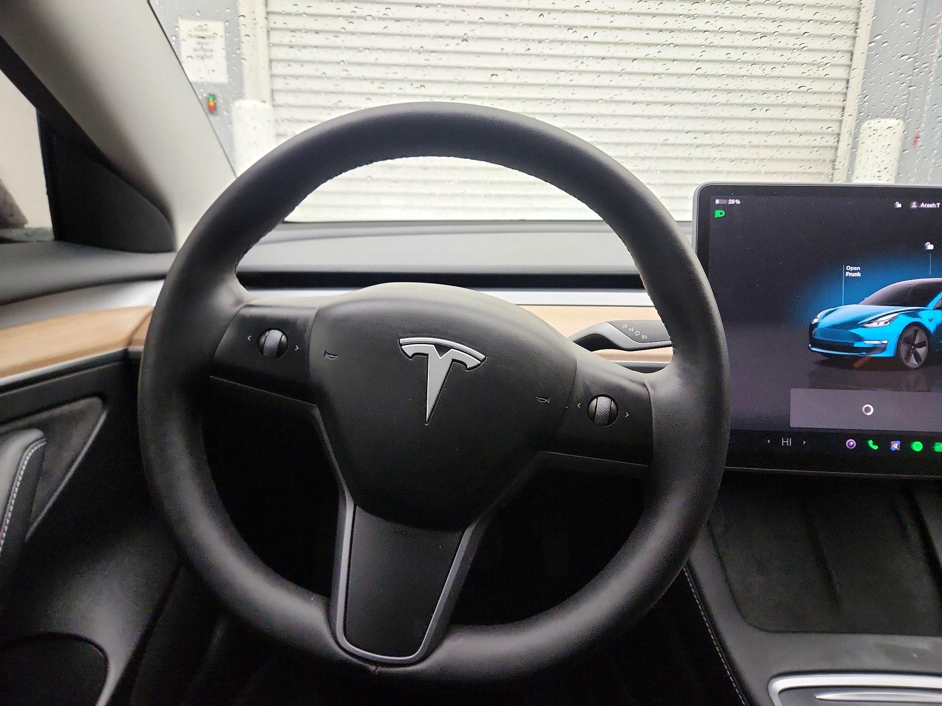 Thumbnail: 2023 Tesla Model 3 - 10