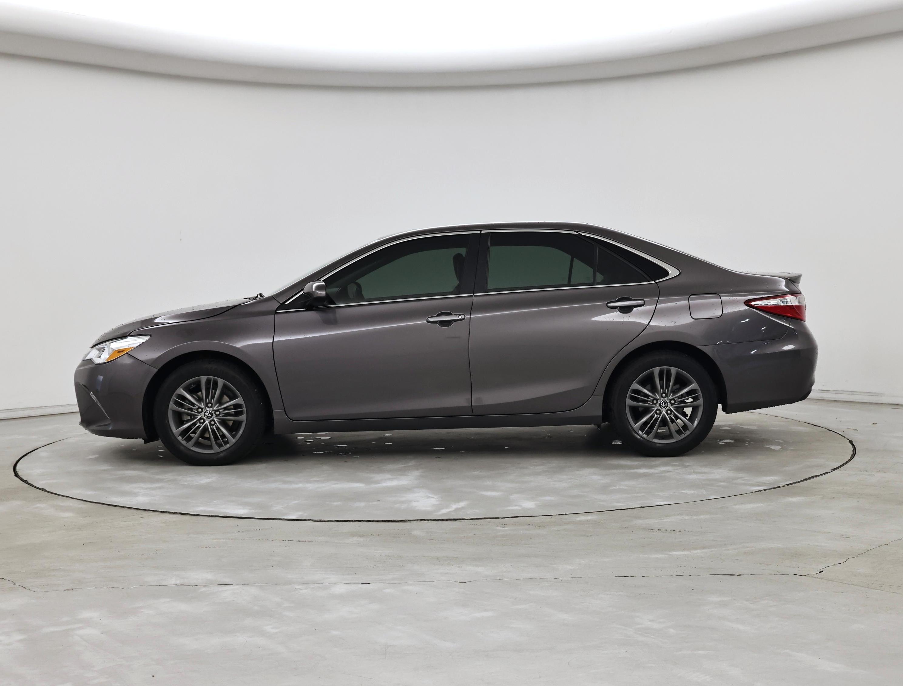 Thumbnail: 2015 Toyota Camry - 3