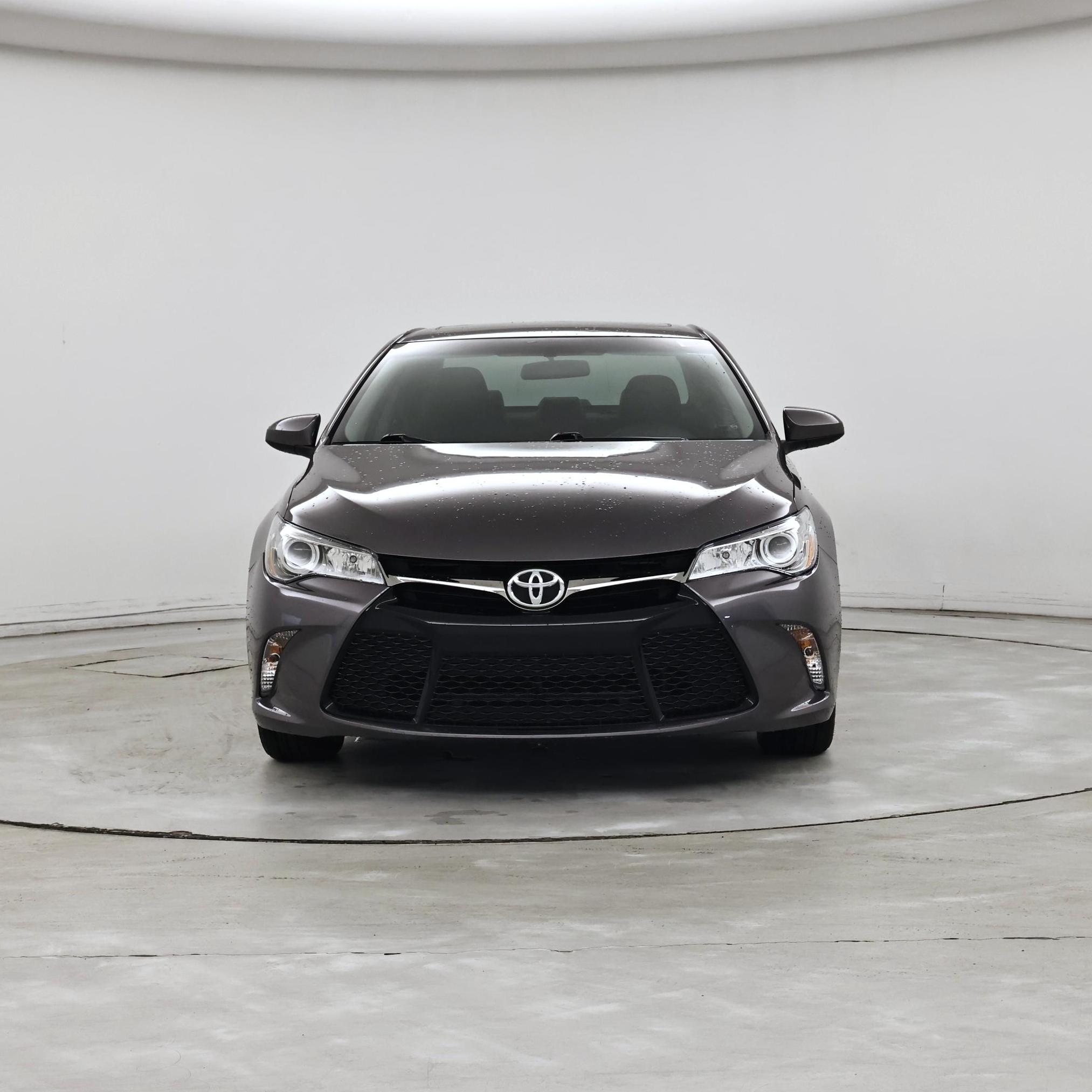 Thumbnail: 2015 Toyota Camry - 5