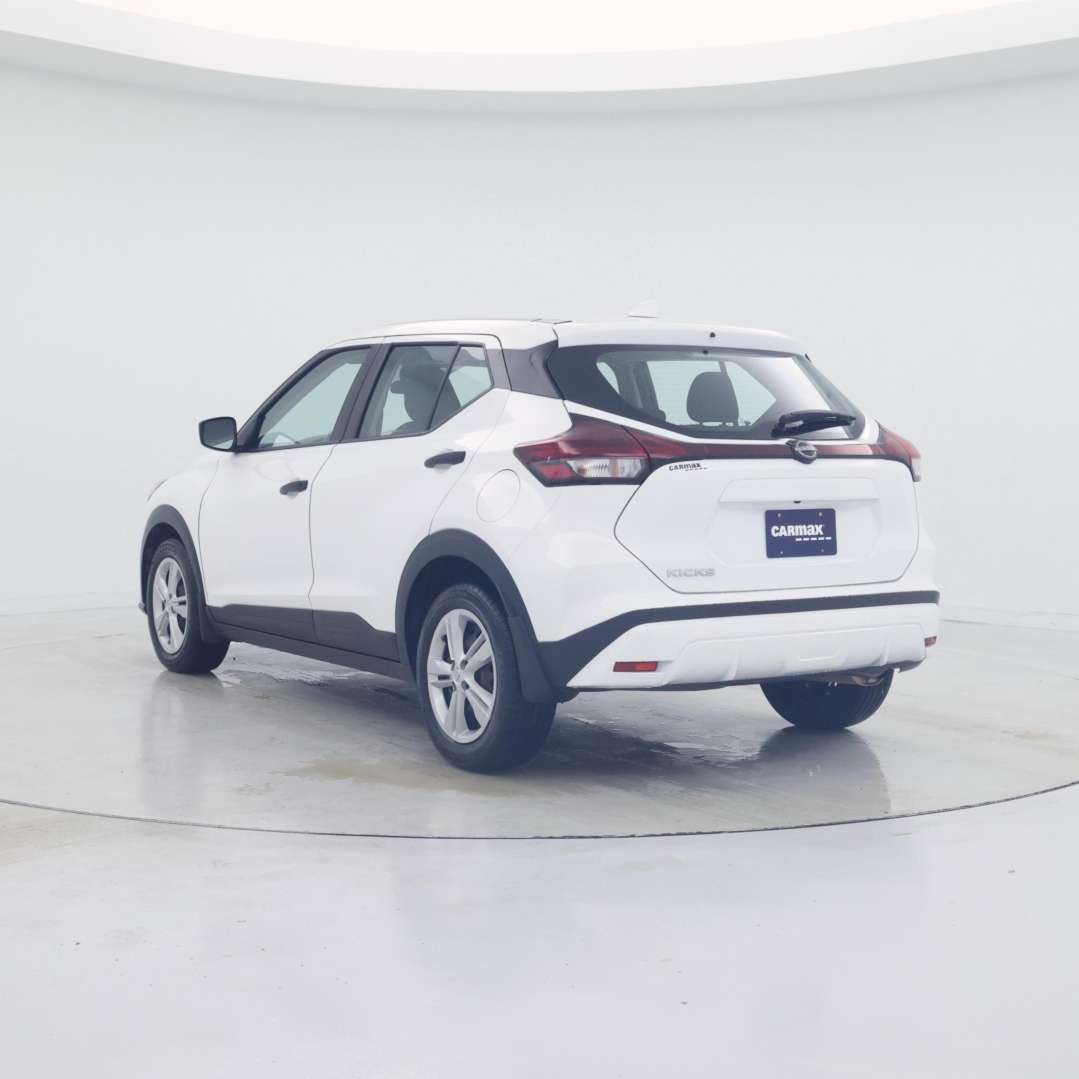 Thumbnail: 2024 Nissan Kicks - 2