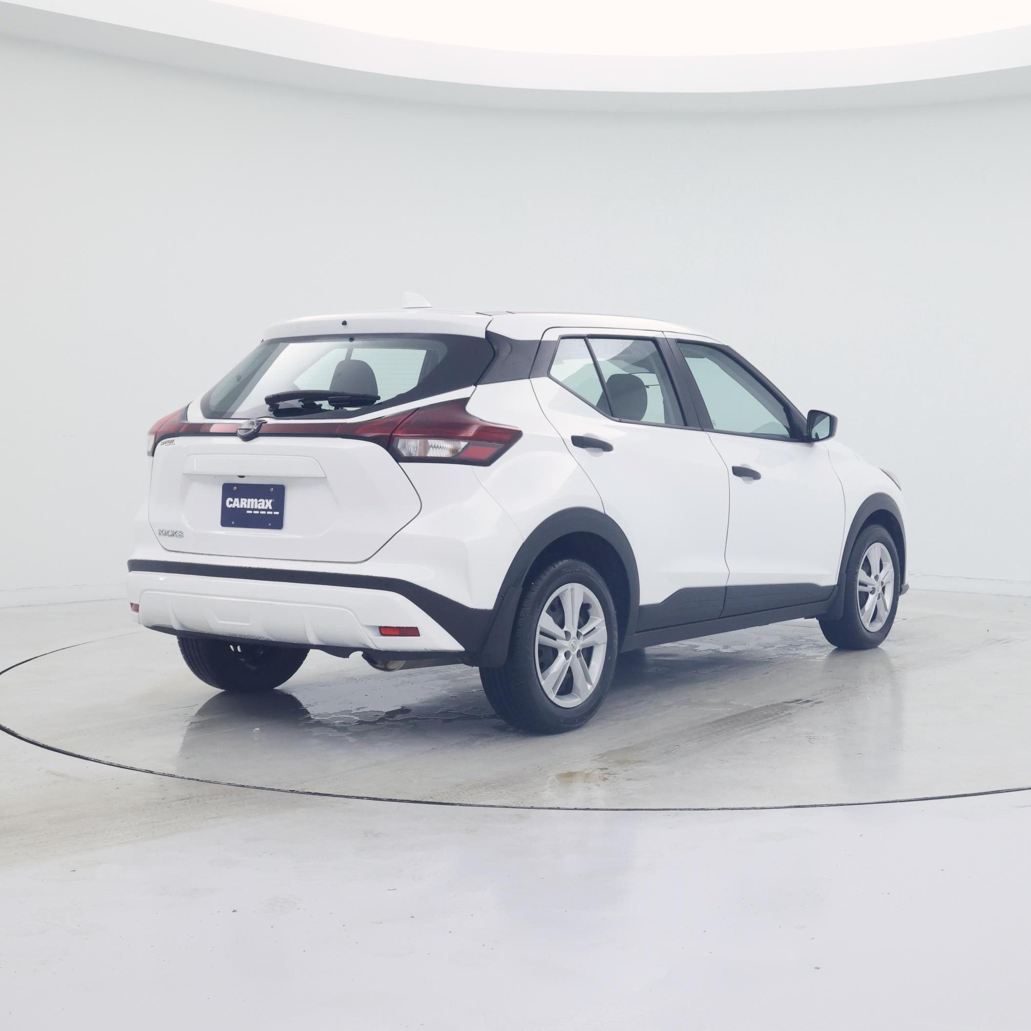 Thumbnail: 2024 Nissan Kicks - 8