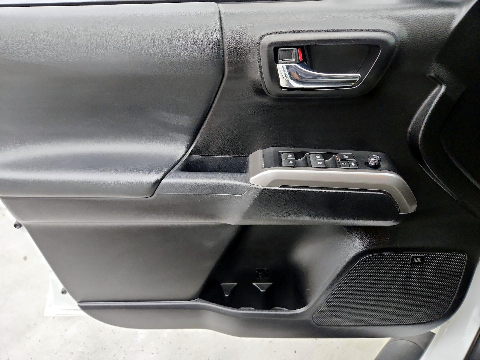 2022 Toyota Tacoma Limited - Photo 13