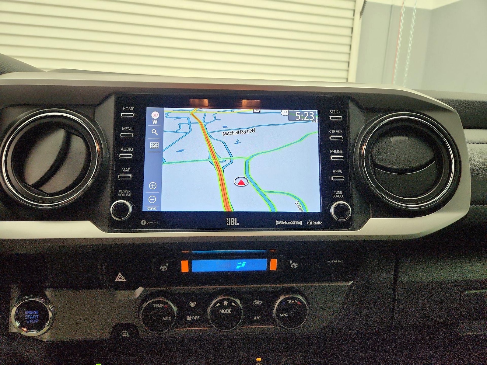 2022 Toyota Tacoma Limited - Photo 15