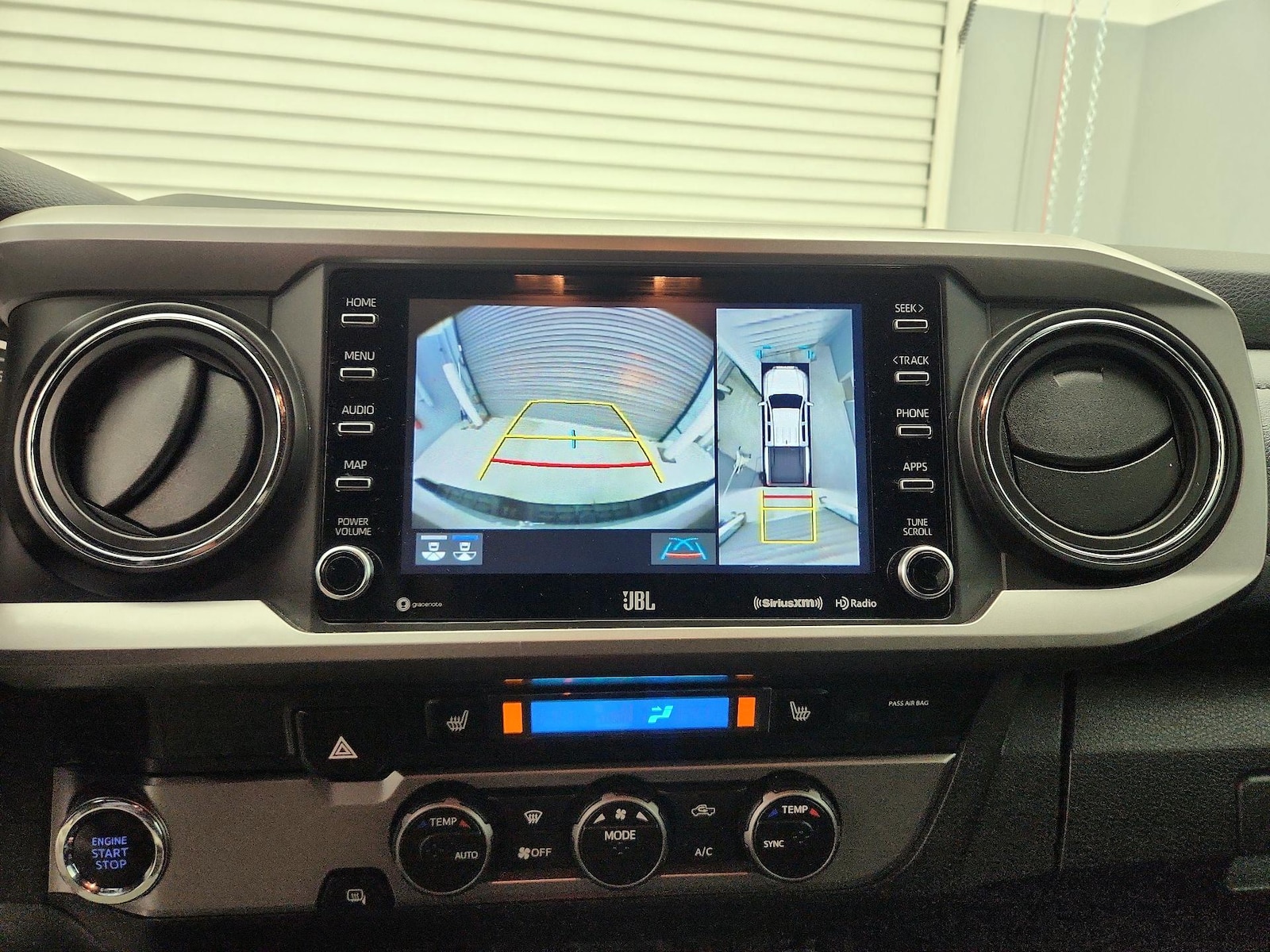 2022 Toyota Tacoma Limited - Photo 16
