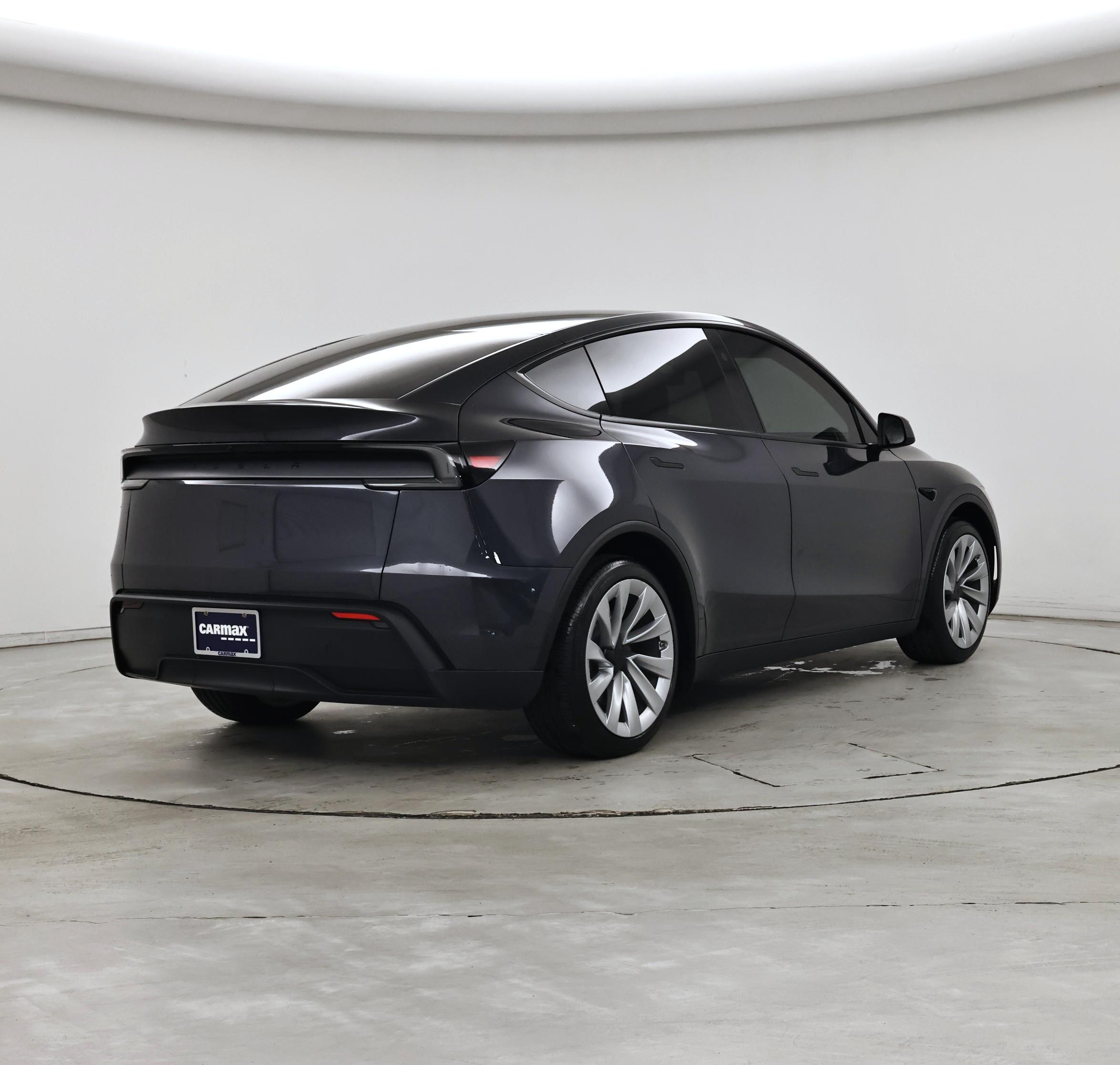 Thumbnail: 2026 Tesla Model Y - 8