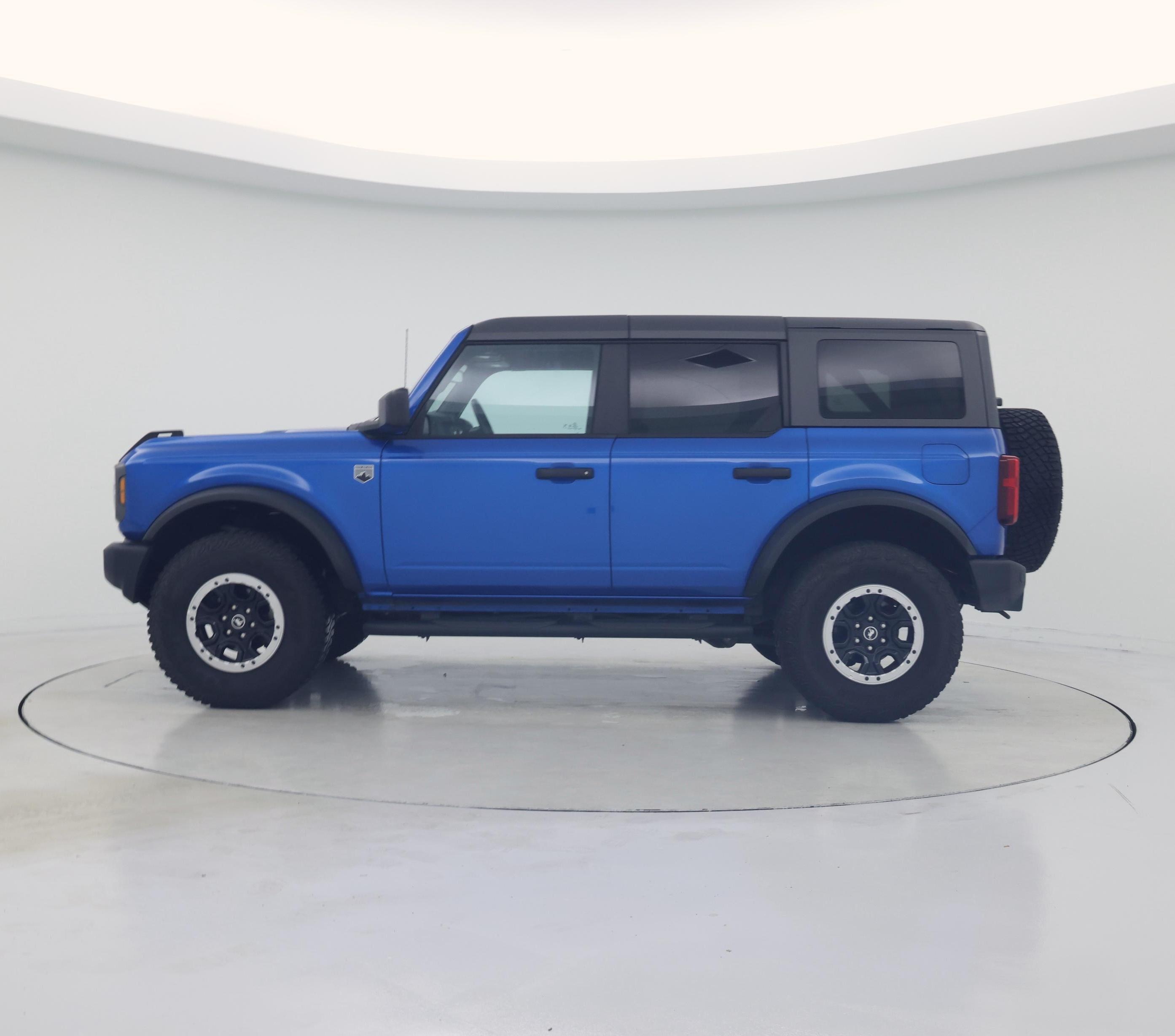 Thumbnail: 2024 Ford Bronco - 3