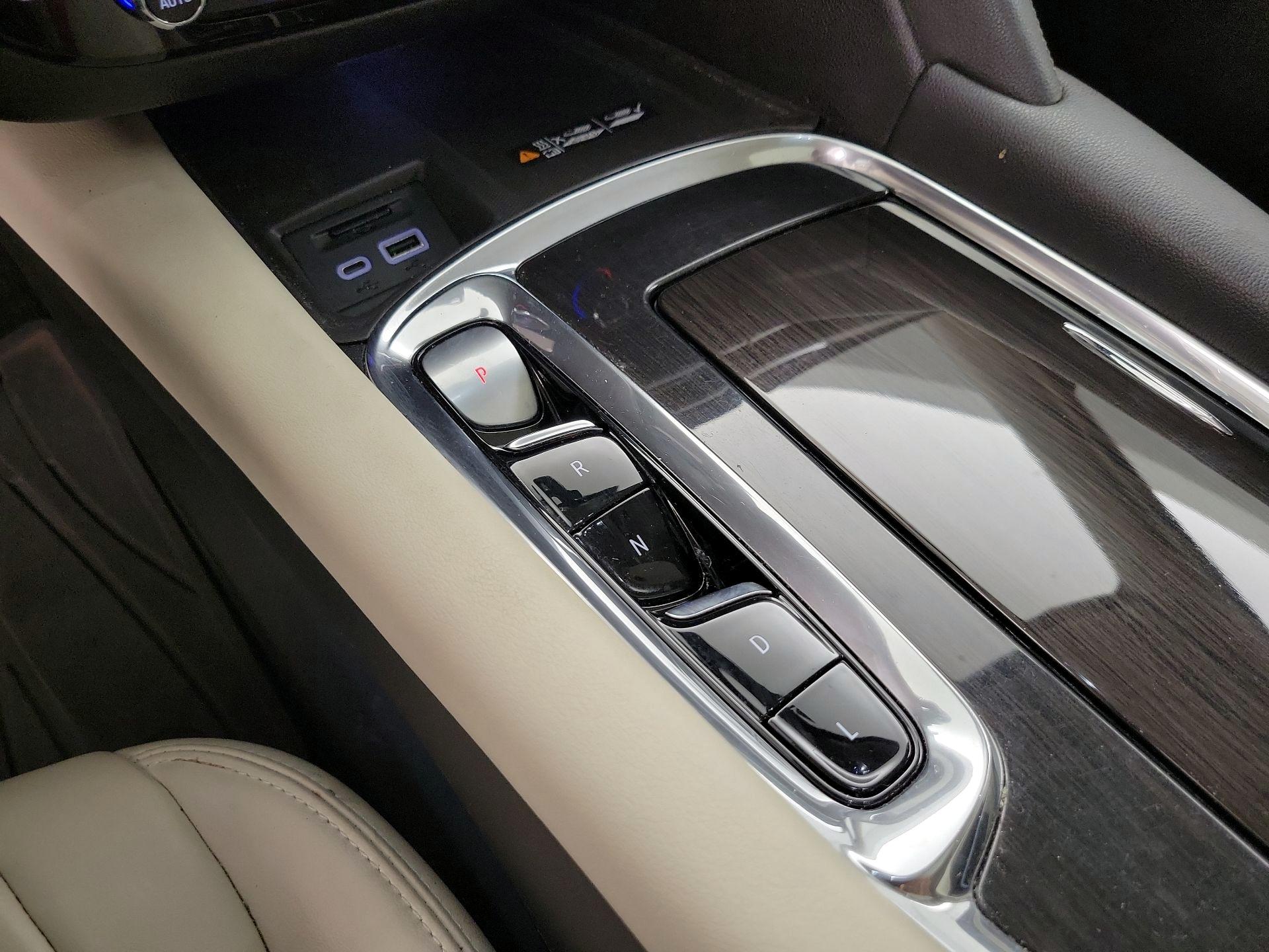 Thumbnail: 2022 Buick Enclave - 18