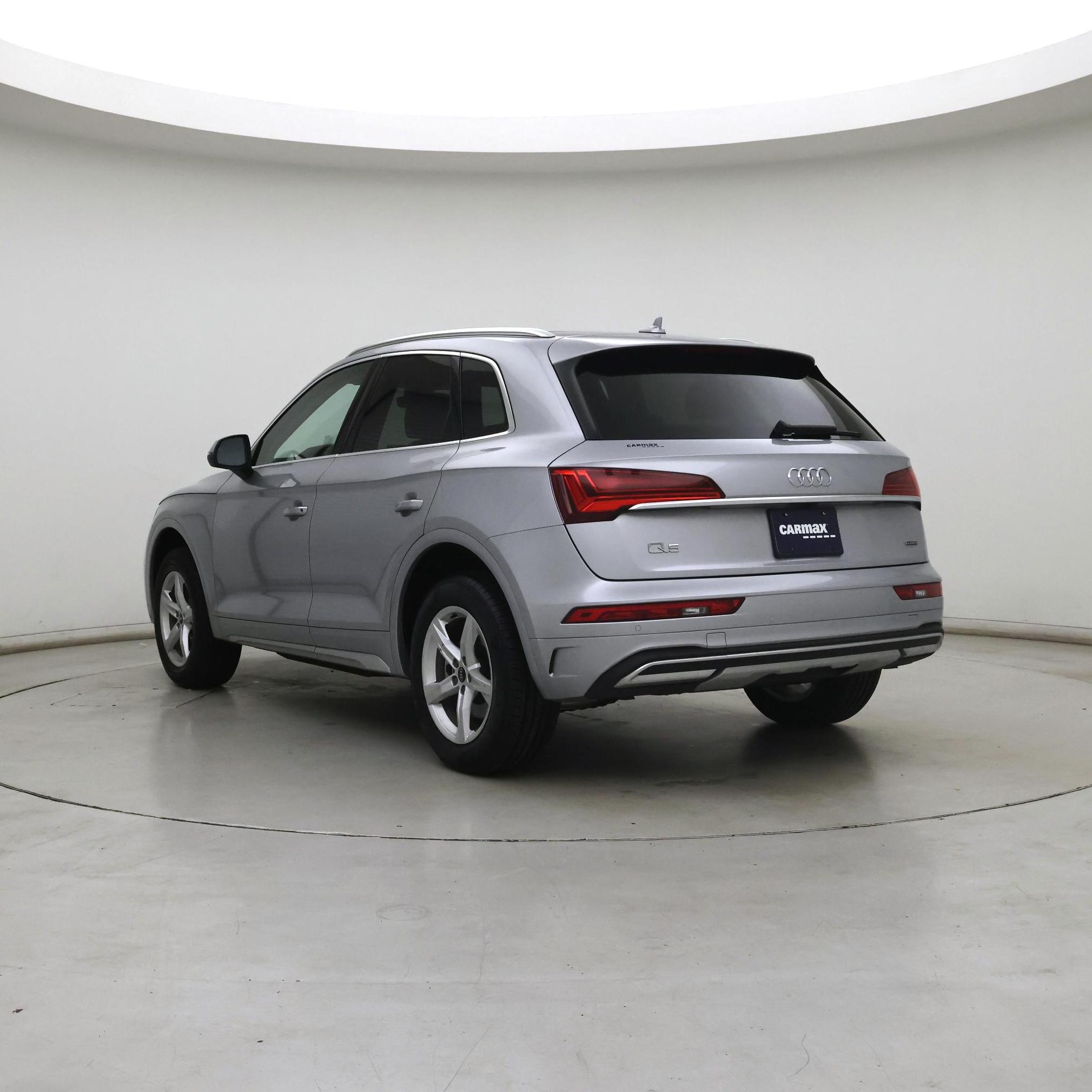 Thumbnail: 2023 Audi Q5 - 2
