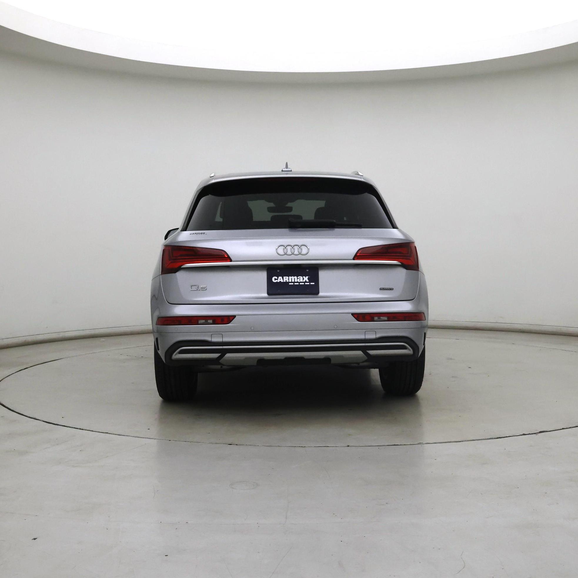 Thumbnail: 2023 Audi Q5 - 6