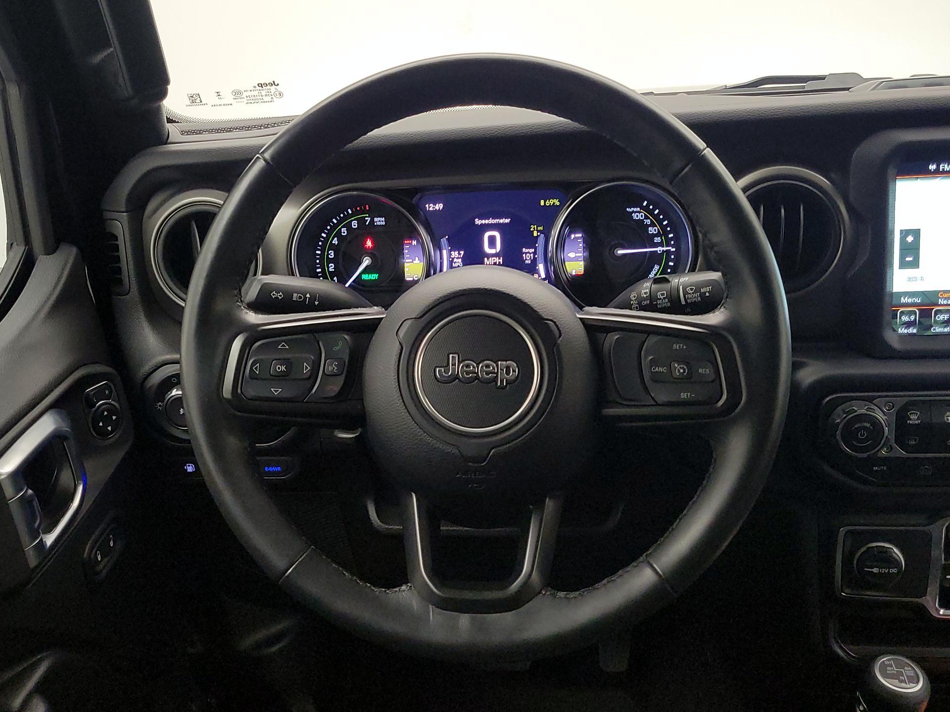 Thumbnail: 2023 Jeep Wrangler - 10