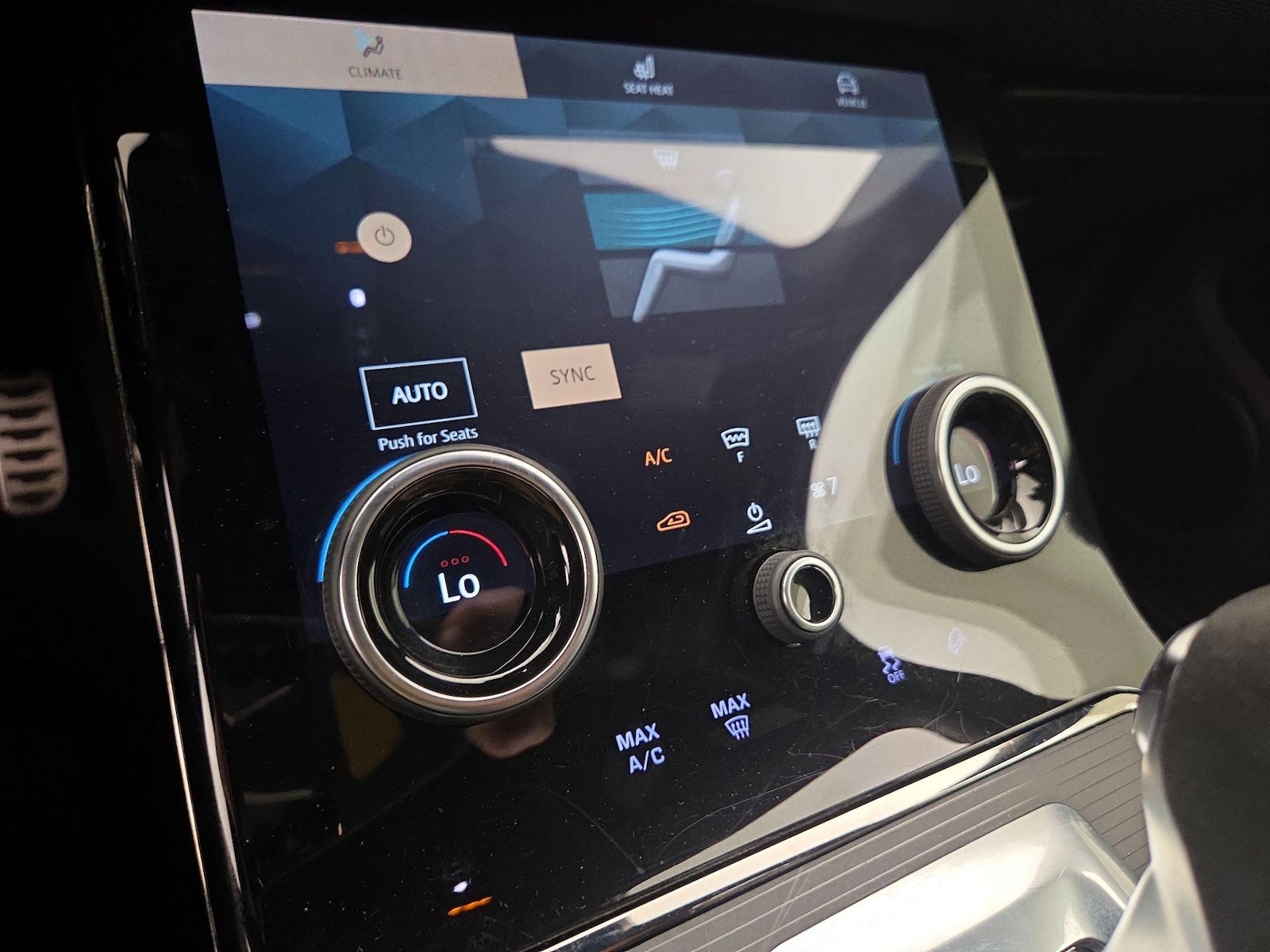 2022 Land Rover Range Rover Evoque S - Photo 17
