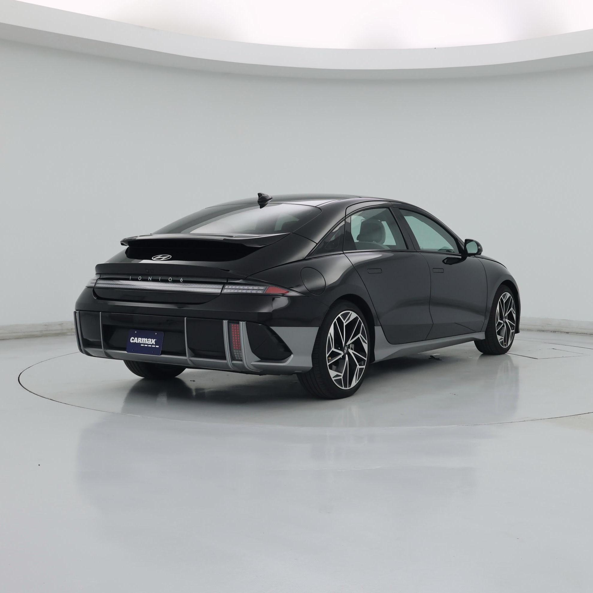 Thumbnail: 2023 Hyundai Ioniq 6 - 8