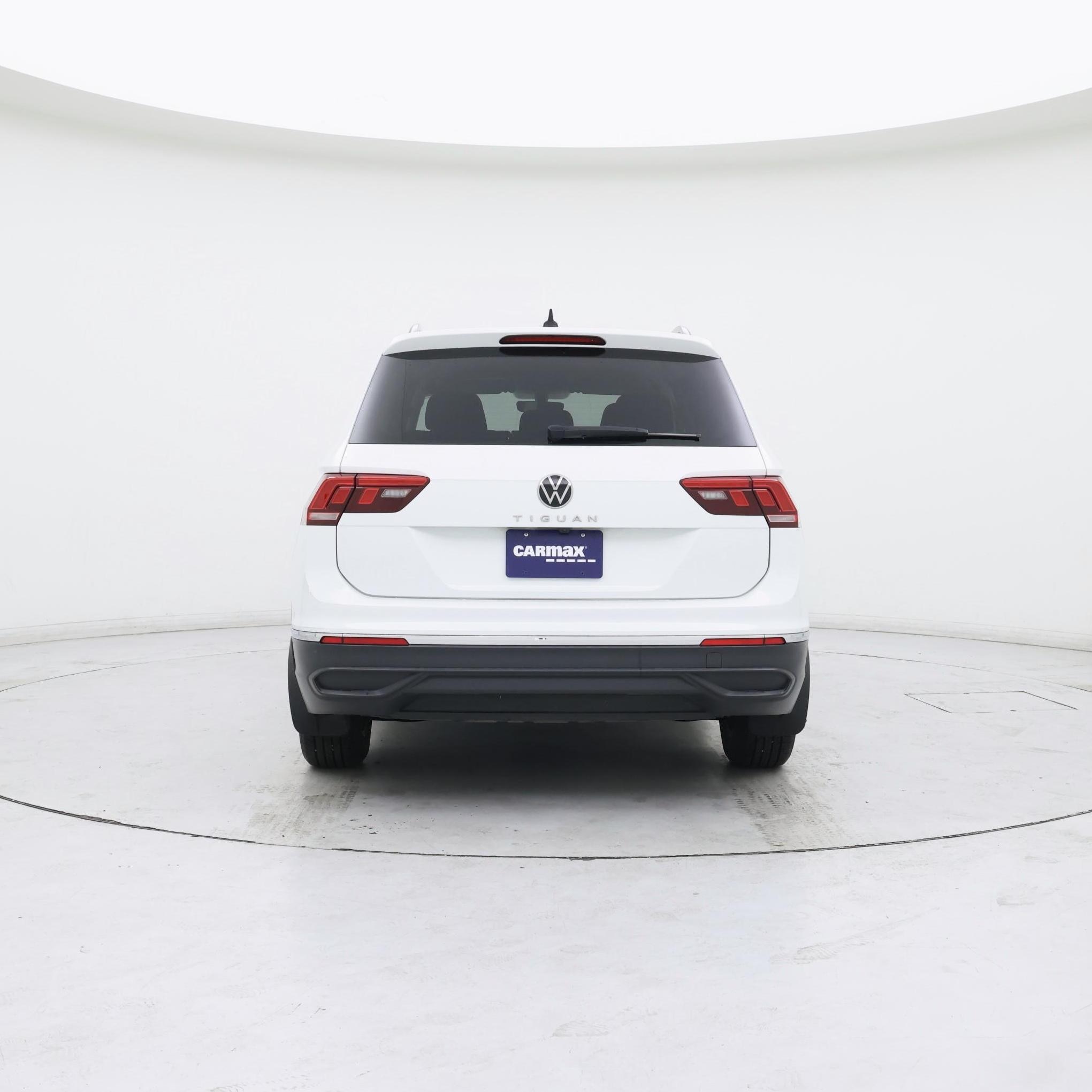 Thumbnail: 2023 Volkswagen Tiguan - 6