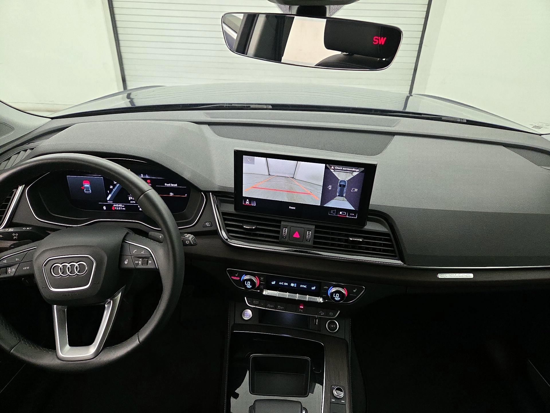 Thumbnail: 2023 Audi Q5 - 9