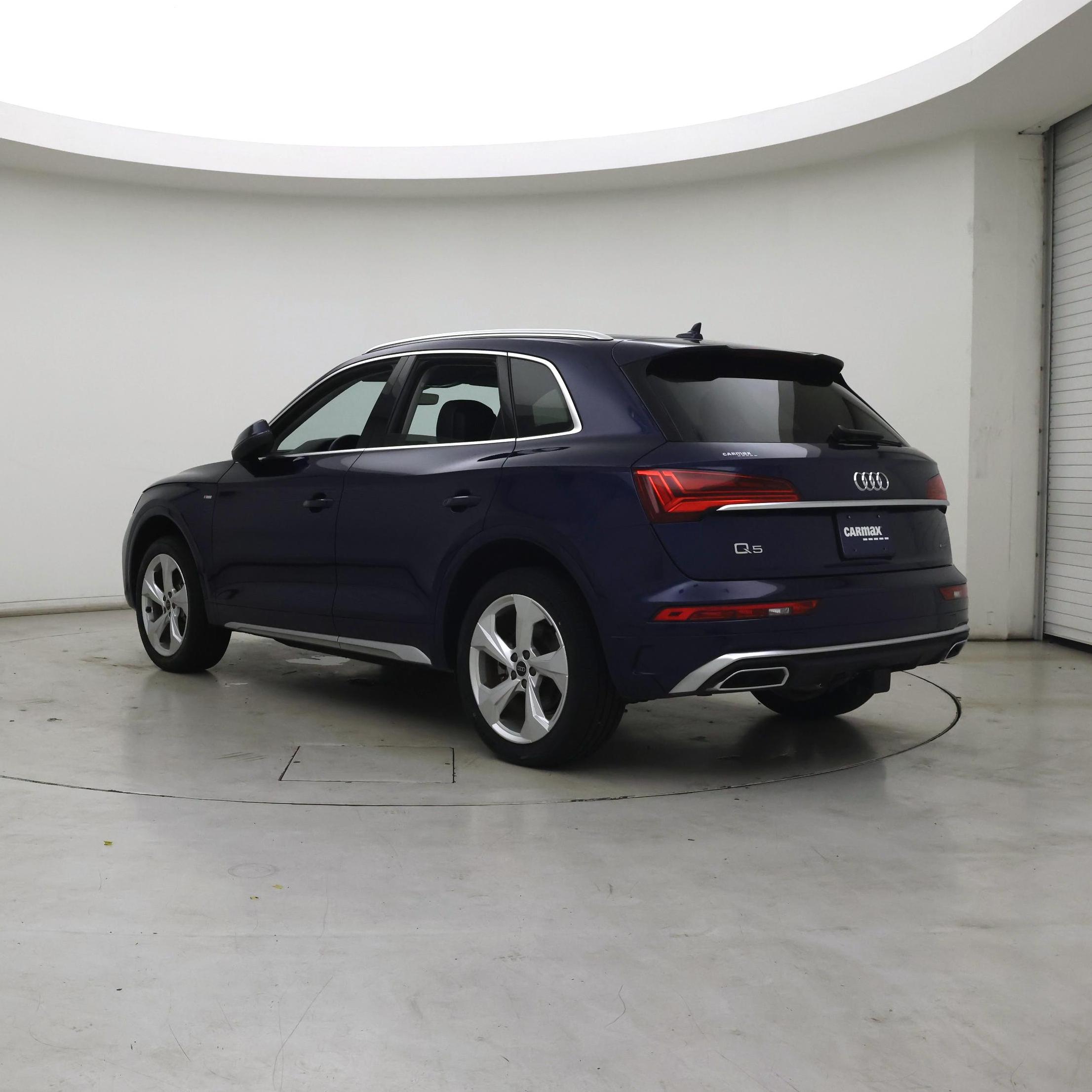 Thumbnail: 2023 Audi Q5 - 2