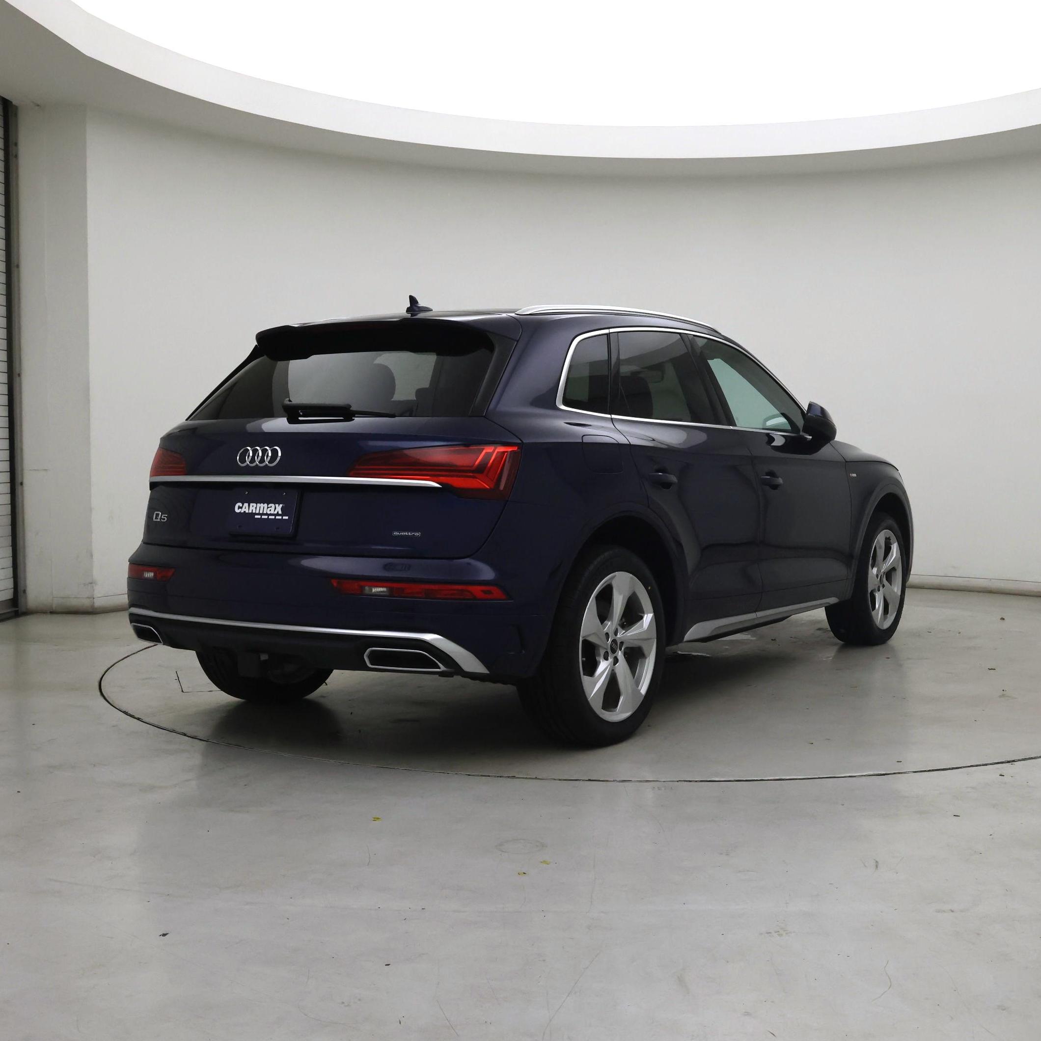 Thumbnail: 2023 Audi Q5 - 8