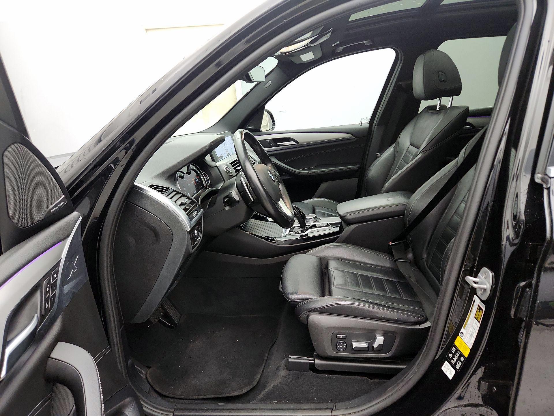 Thumbnail: 2018 BMW X3 - 11