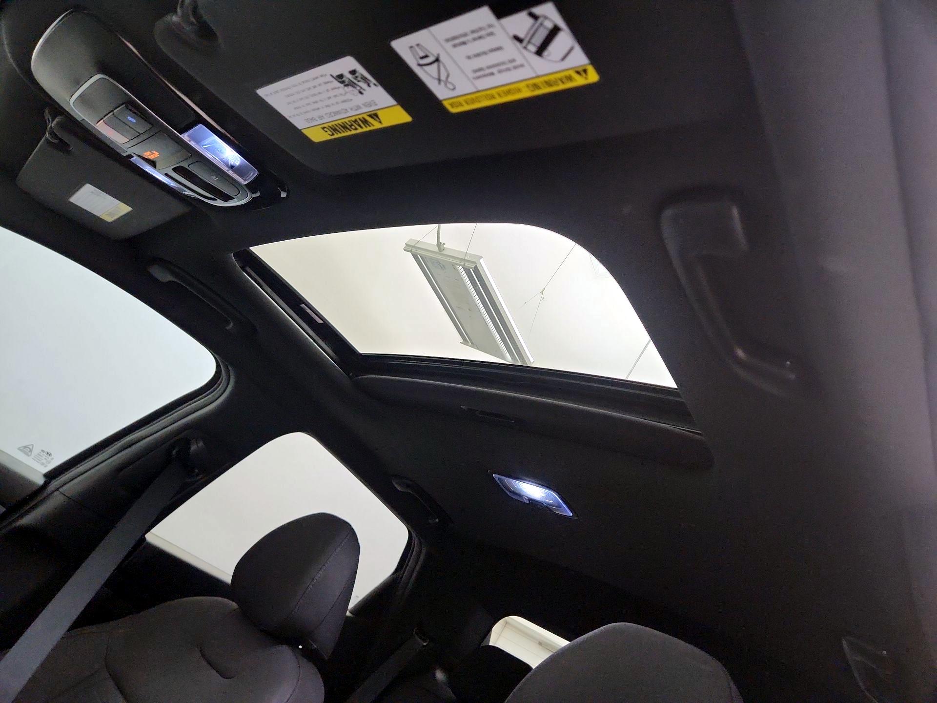 Thumbnail: 2023 Hyundai Santa Cruz - 20