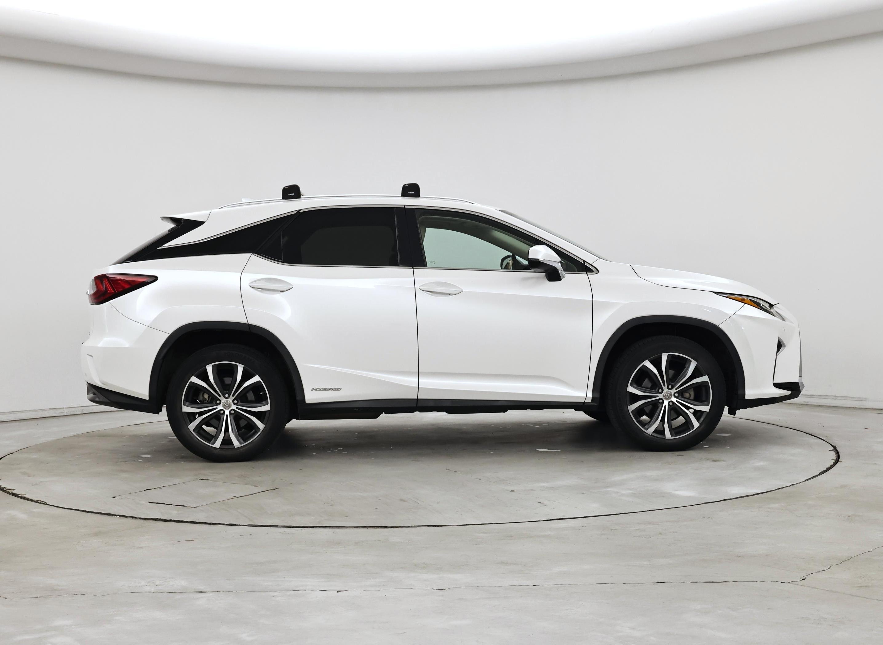 Thumbnail: 2017 Lexus RX - 7