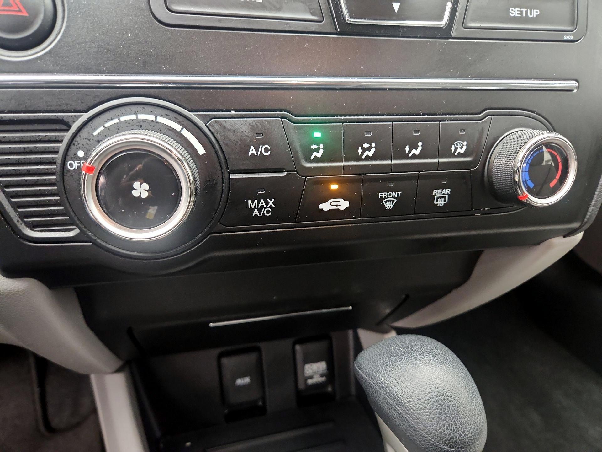 Thumbnail: 2015 Honda Civic - 16